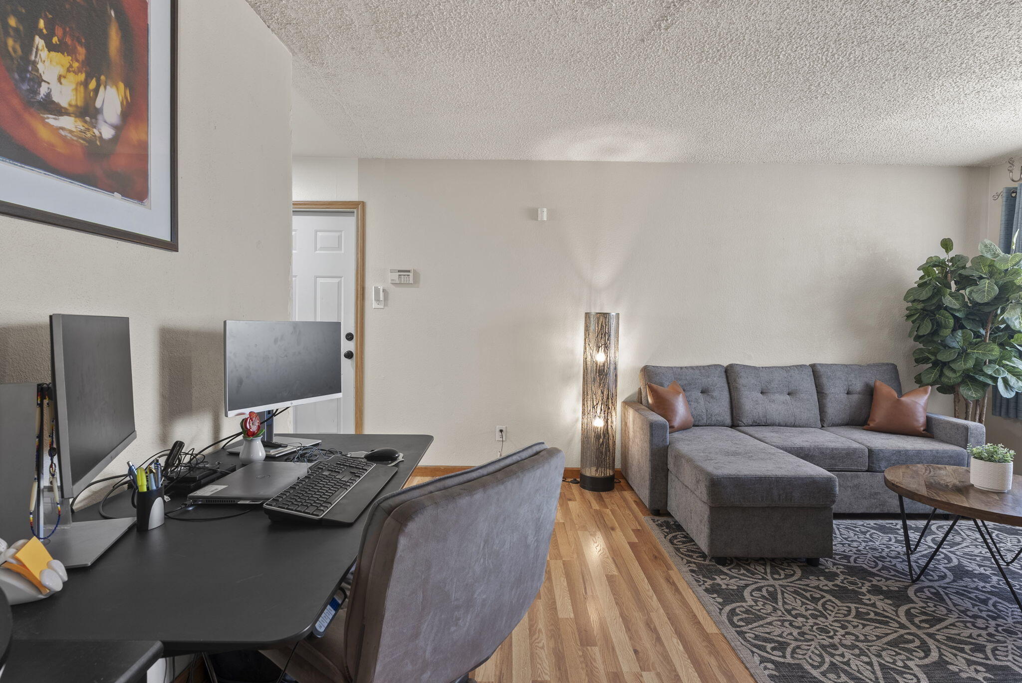 1712 MURIEL Street NE