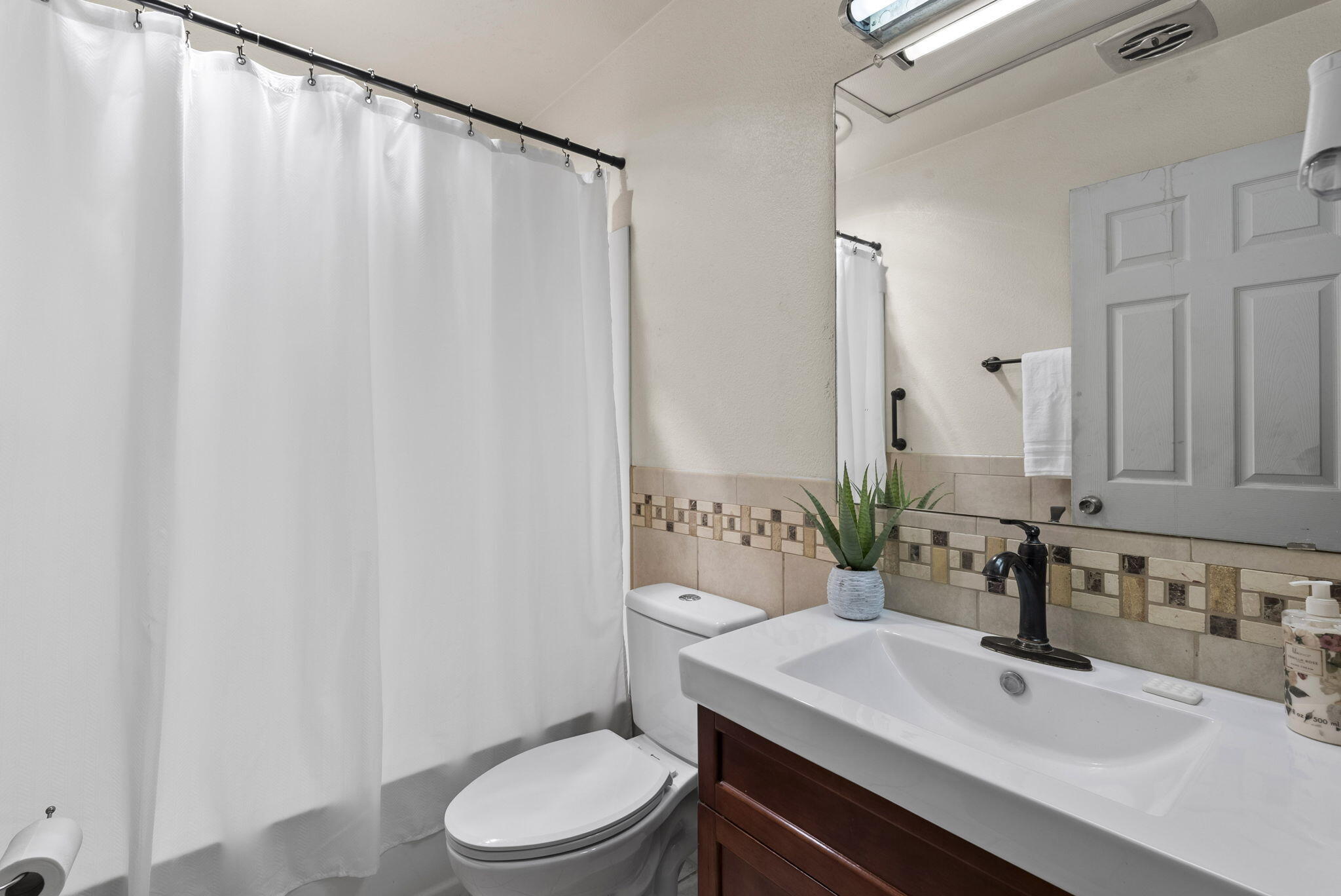 1712 MURIEL Street NE