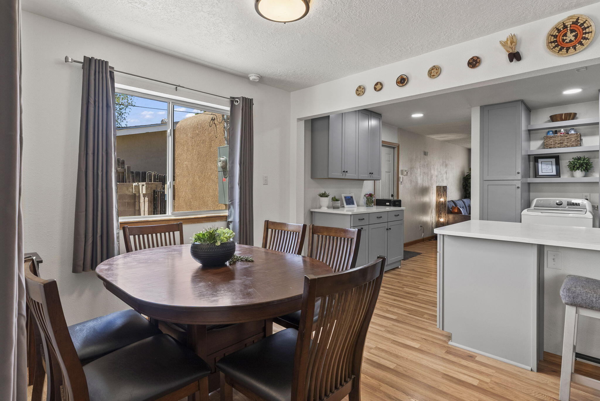 1712 MURIEL Street NE