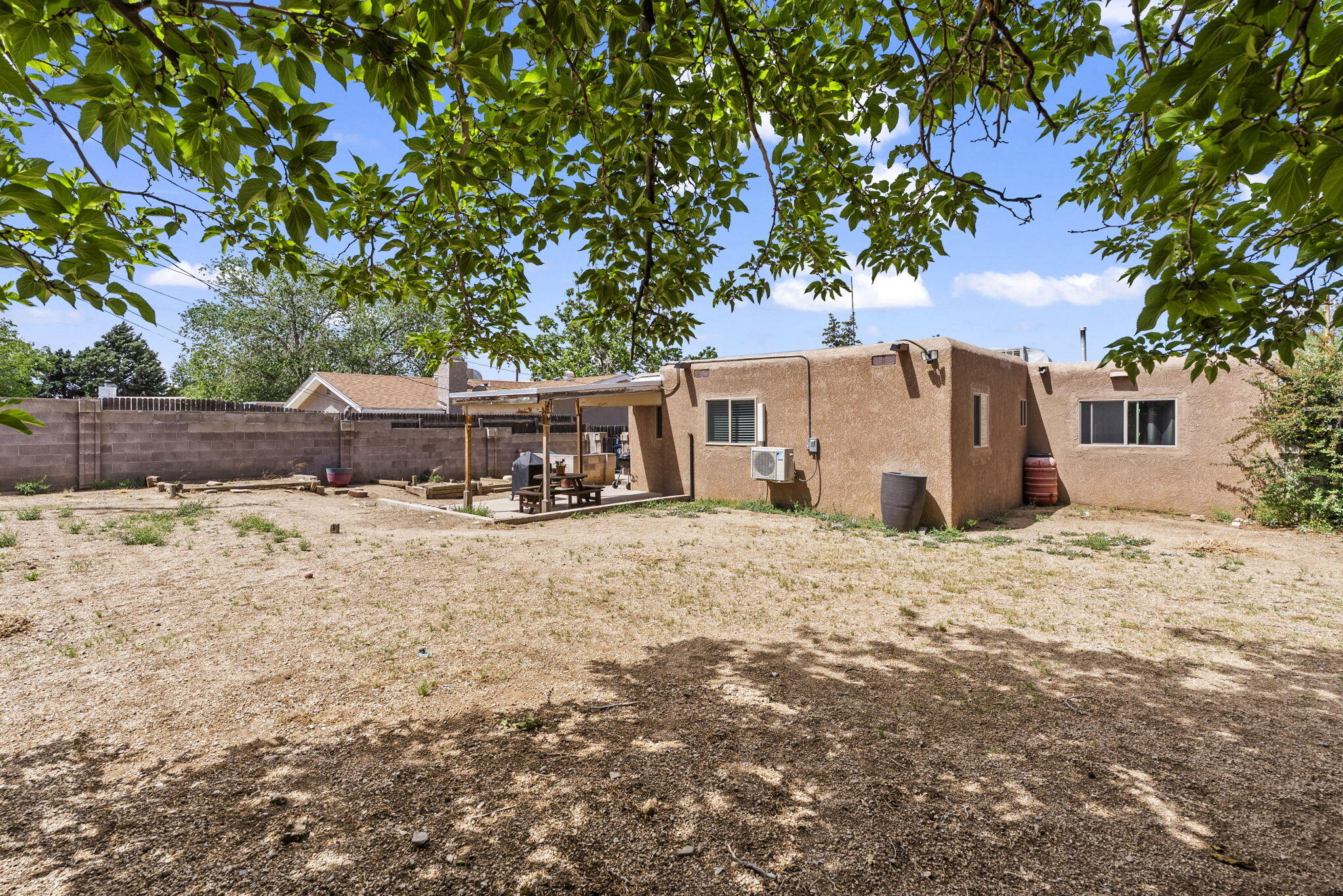 1712 MURIEL Street NE