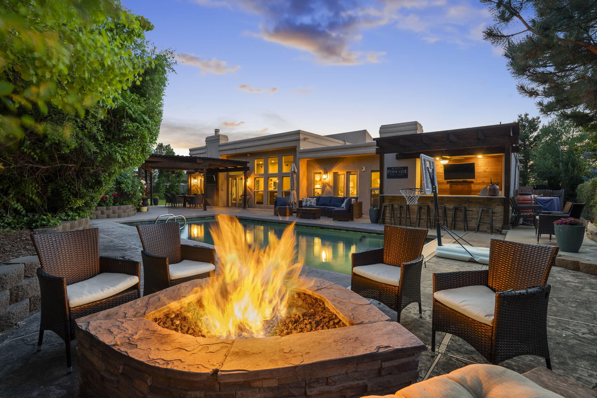 5512 ESTRELLITA DEL NORTE Road NE