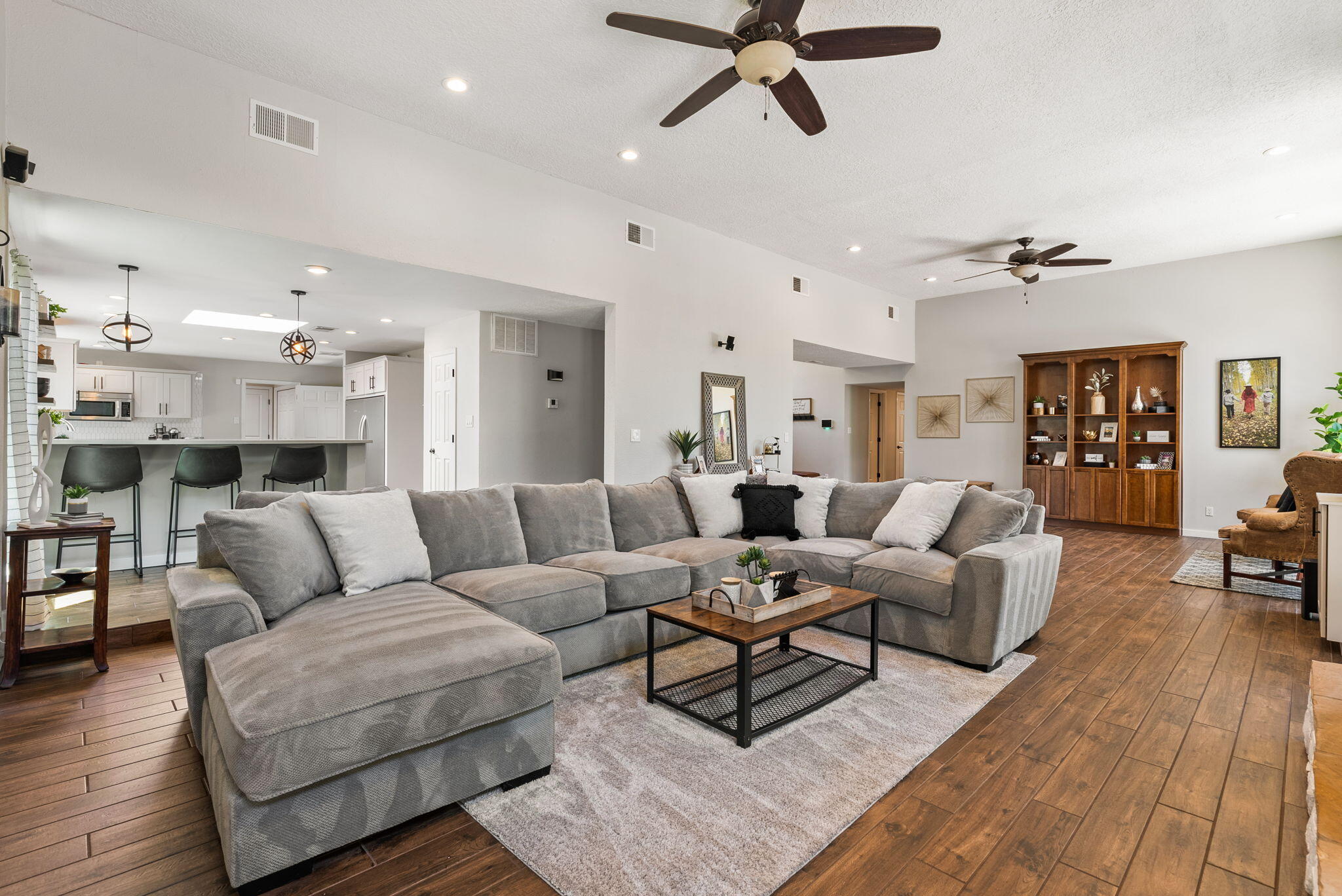 5512 ESTRELLITA DEL NORTE Road NE