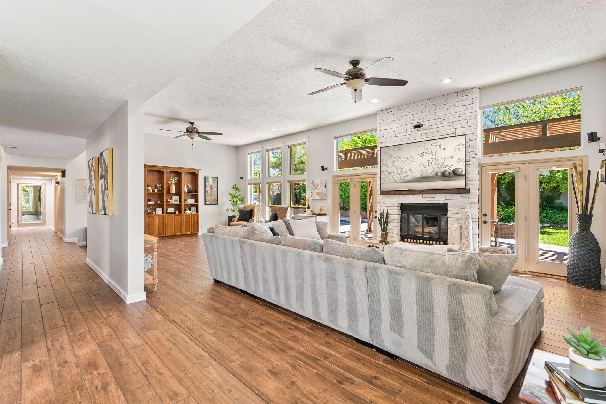 5512 ESTRELLITA DEL NORTE Road NE