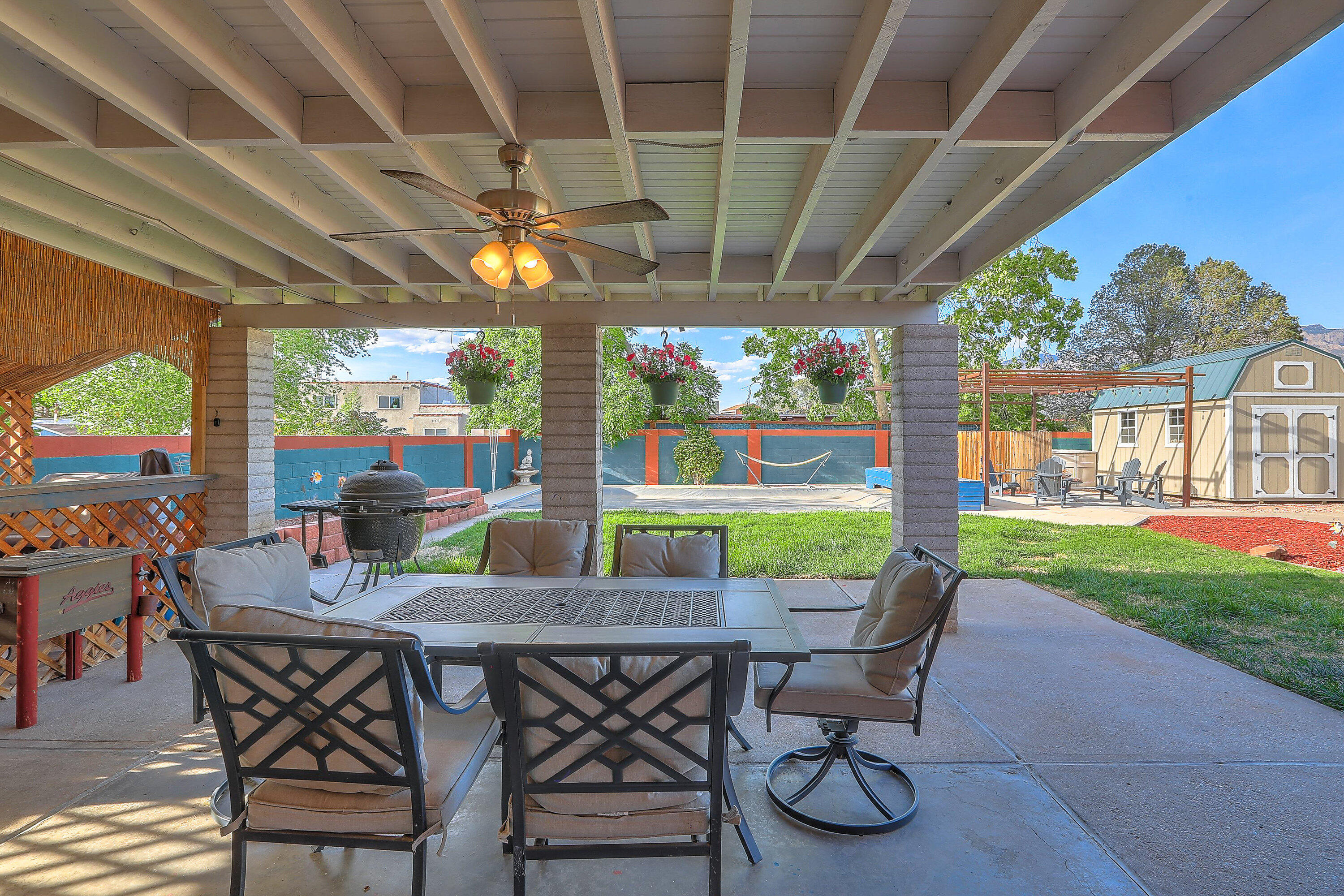 7421 WOODAL Street NE