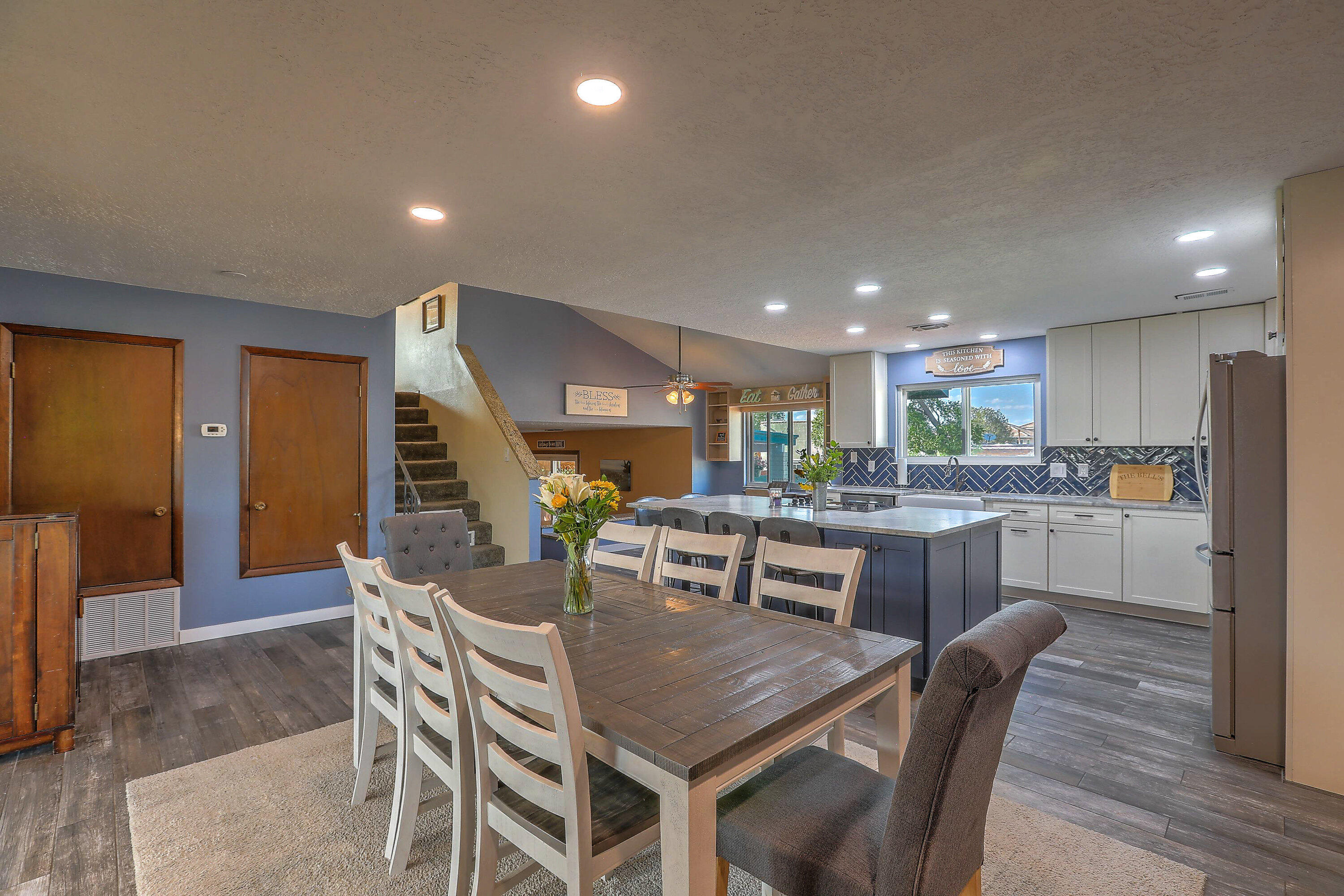 7421 WOODAL Street NE