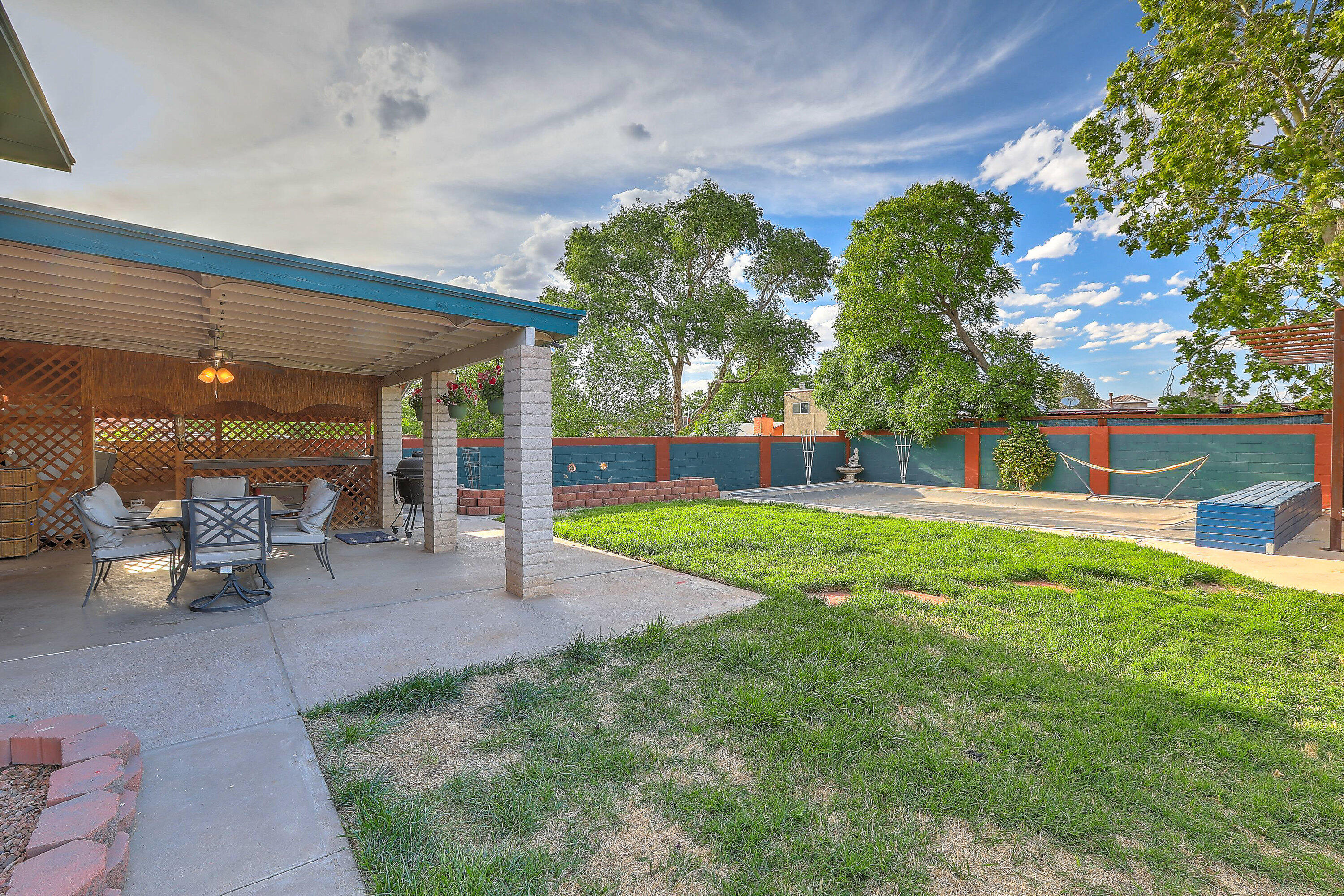 7421 WOODAL Street NE