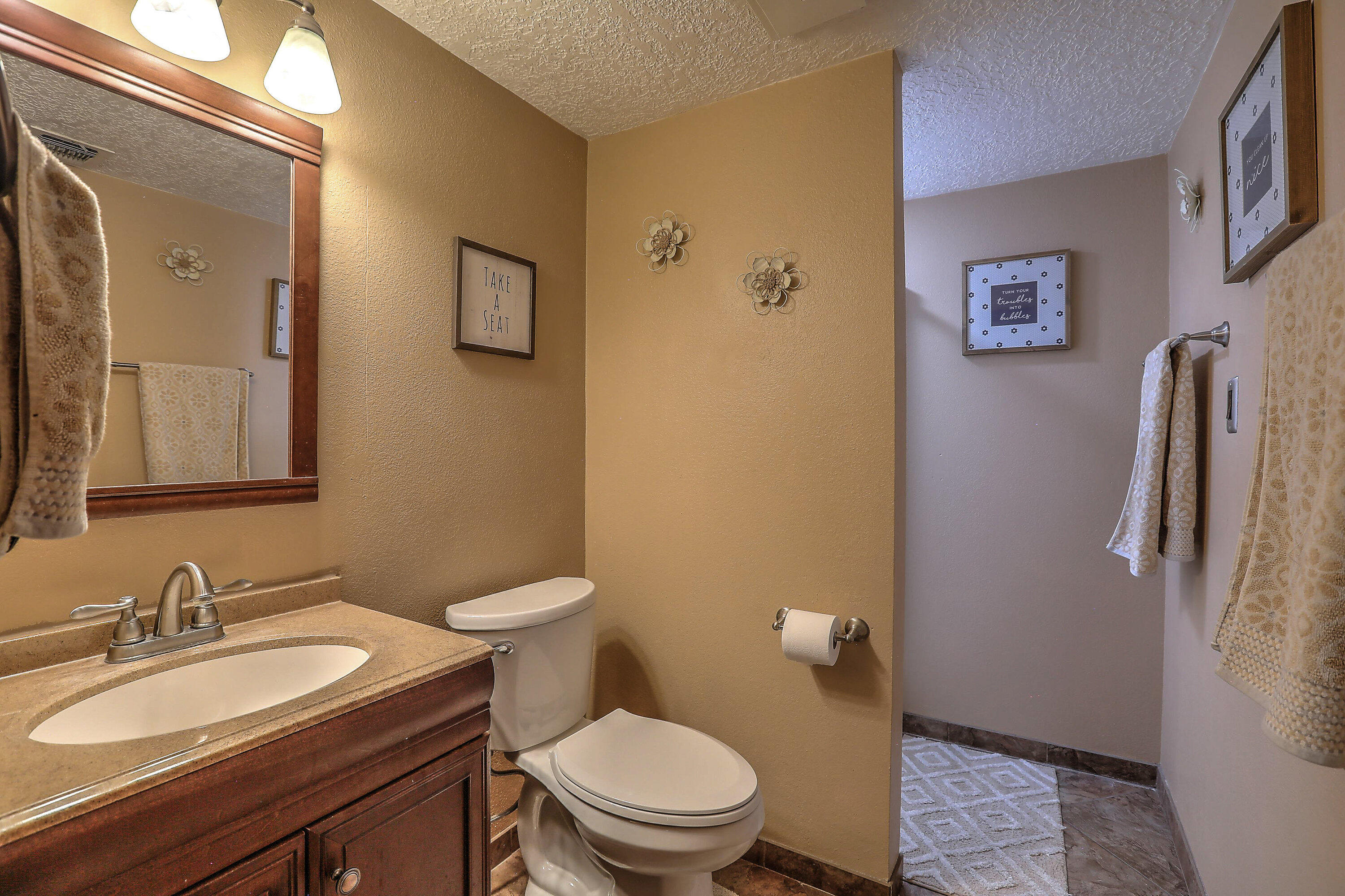 7421 WOODAL Street NE