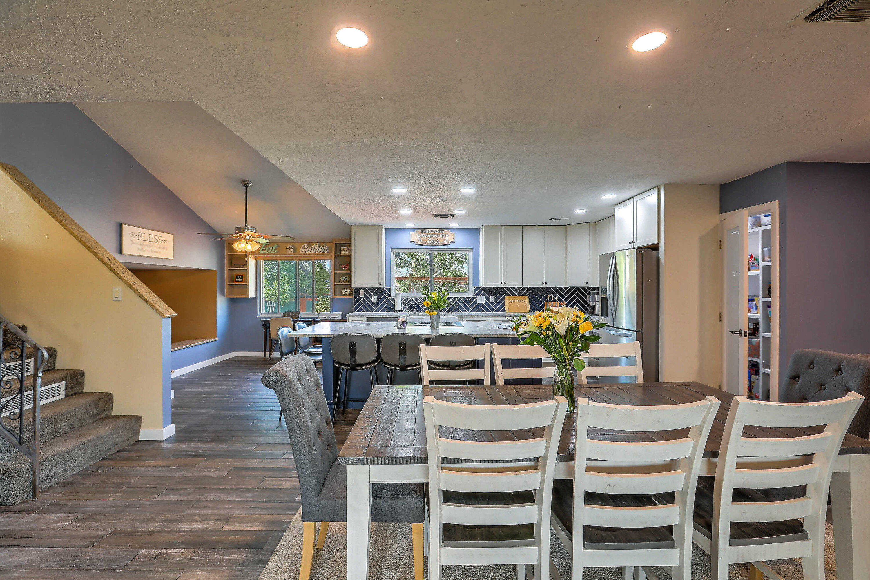 7421 WOODAL Street NE