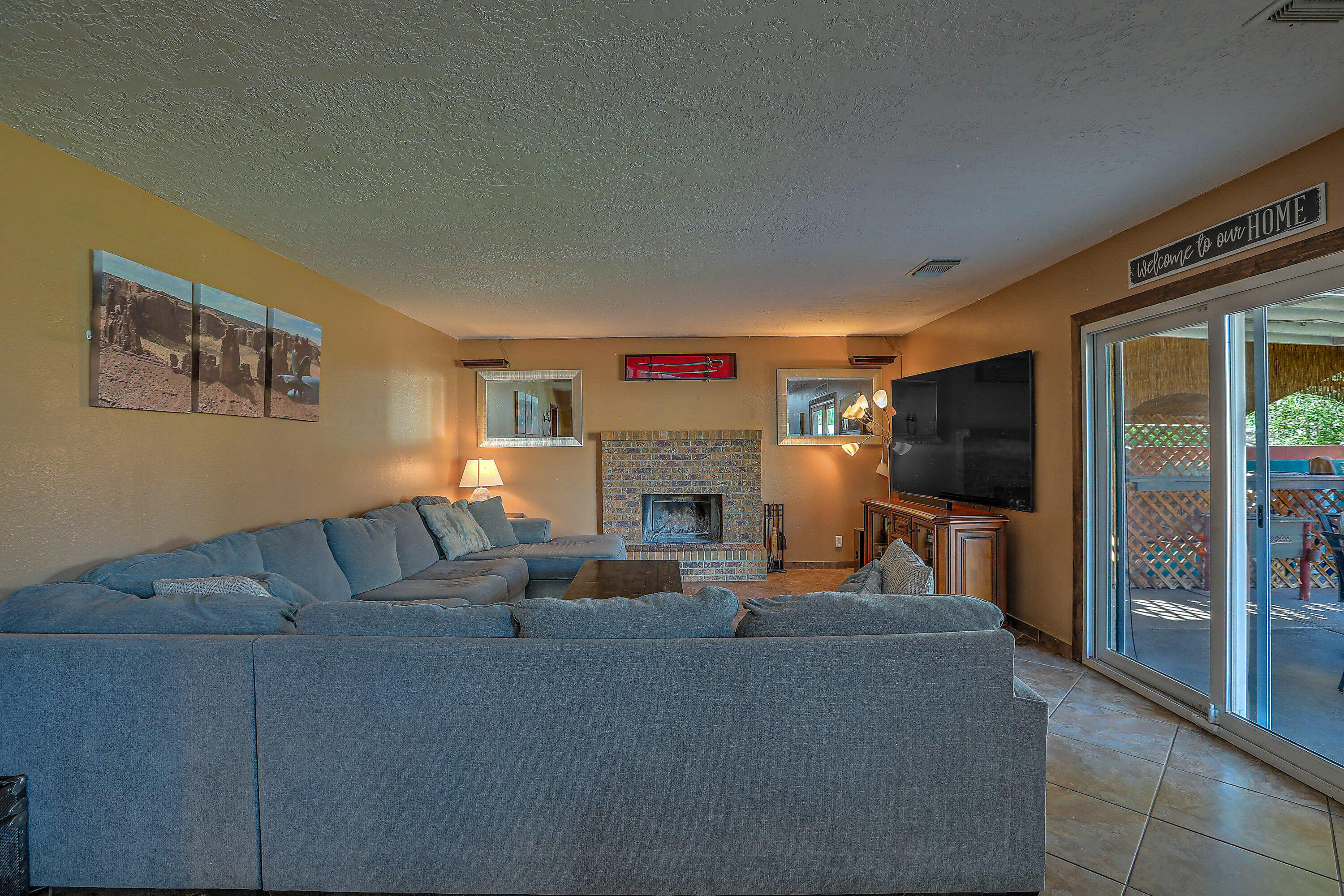 7421 WOODAL Street NE