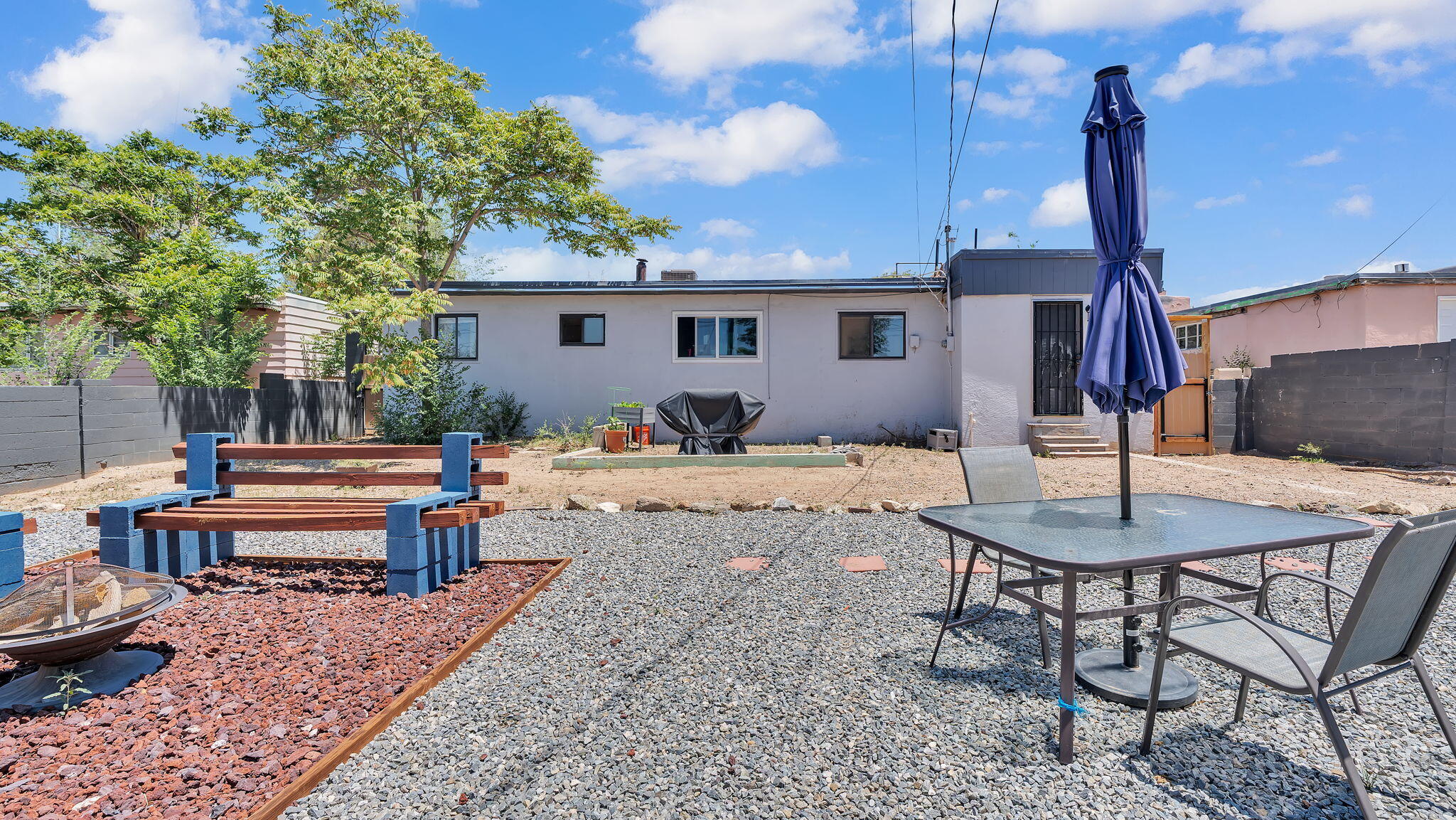 429 GENERAL HODGES Street NE