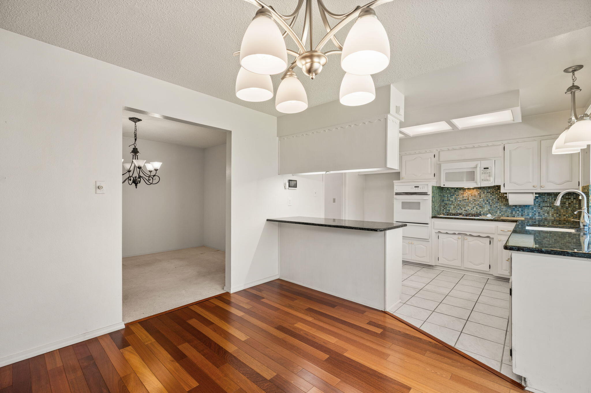 3832 BIG BEND Road NE