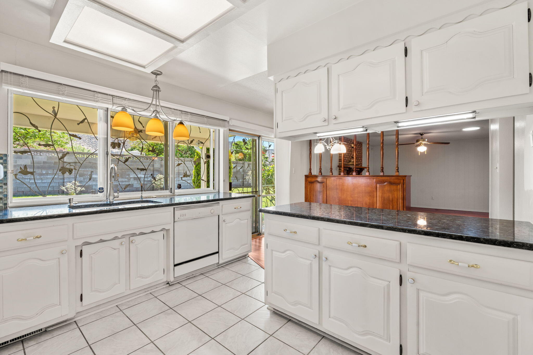 3832 BIG BEND Road NE