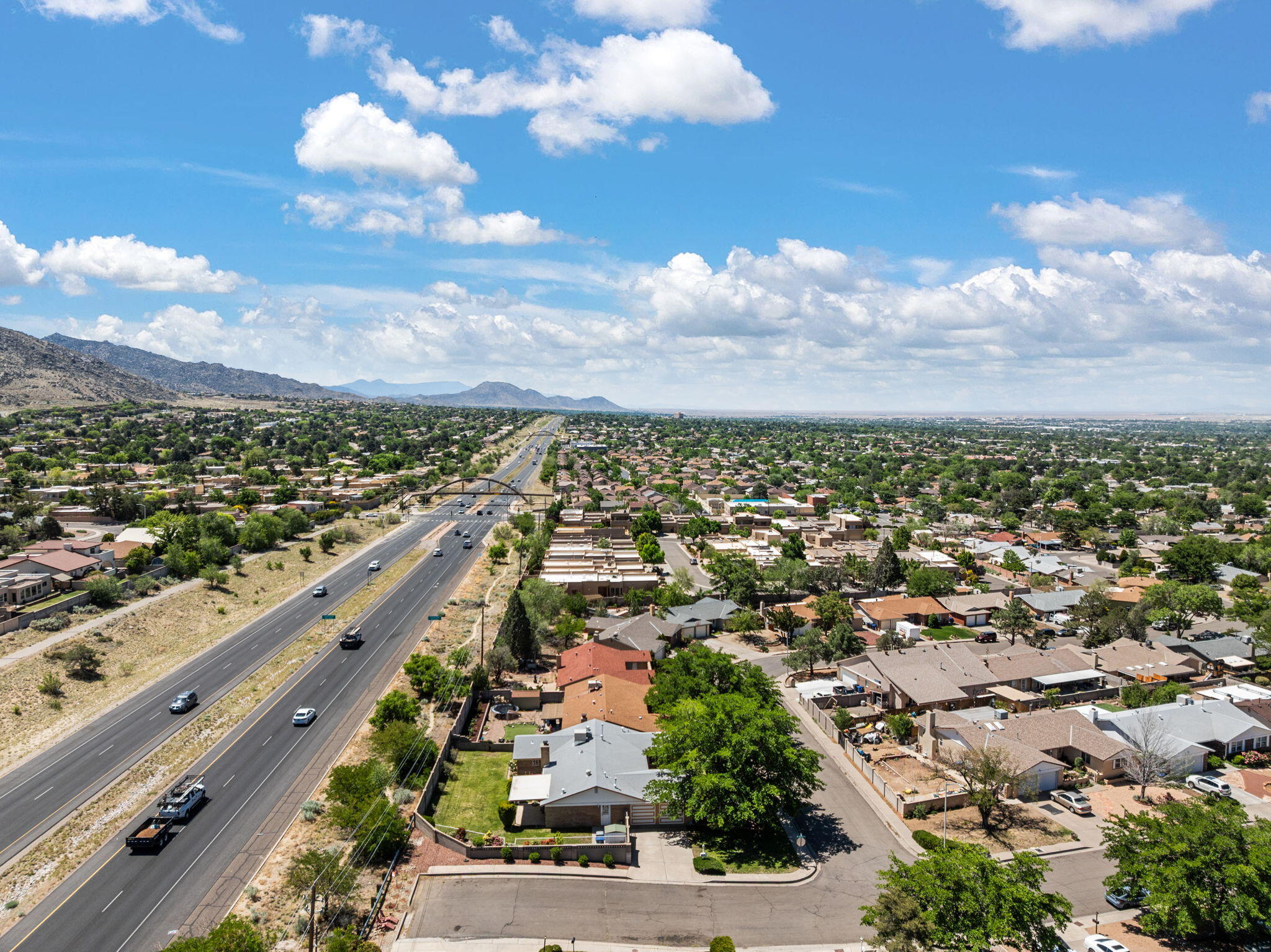 3832 BIG BEND Road NE