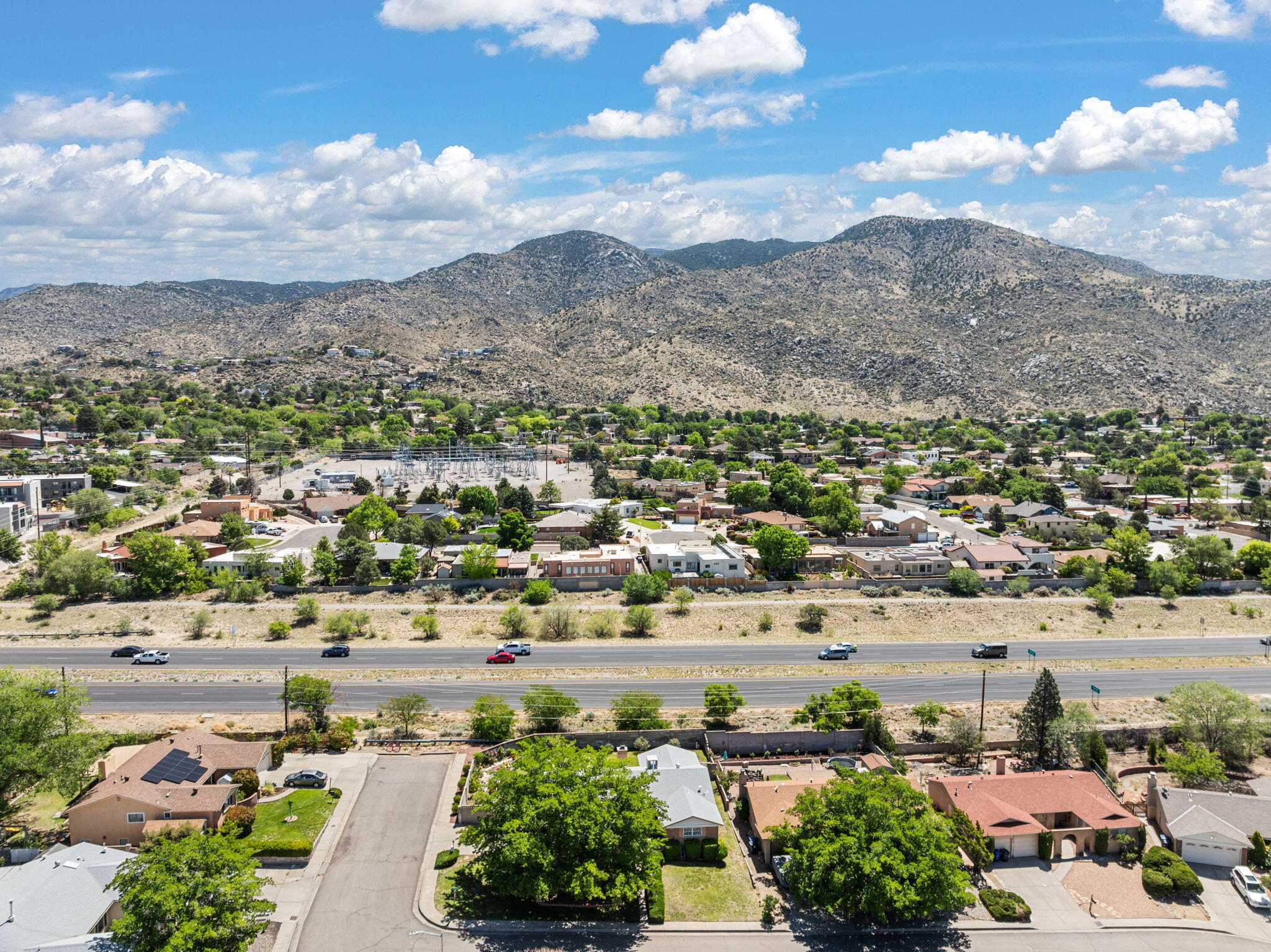 3832 BIG BEND Road NE