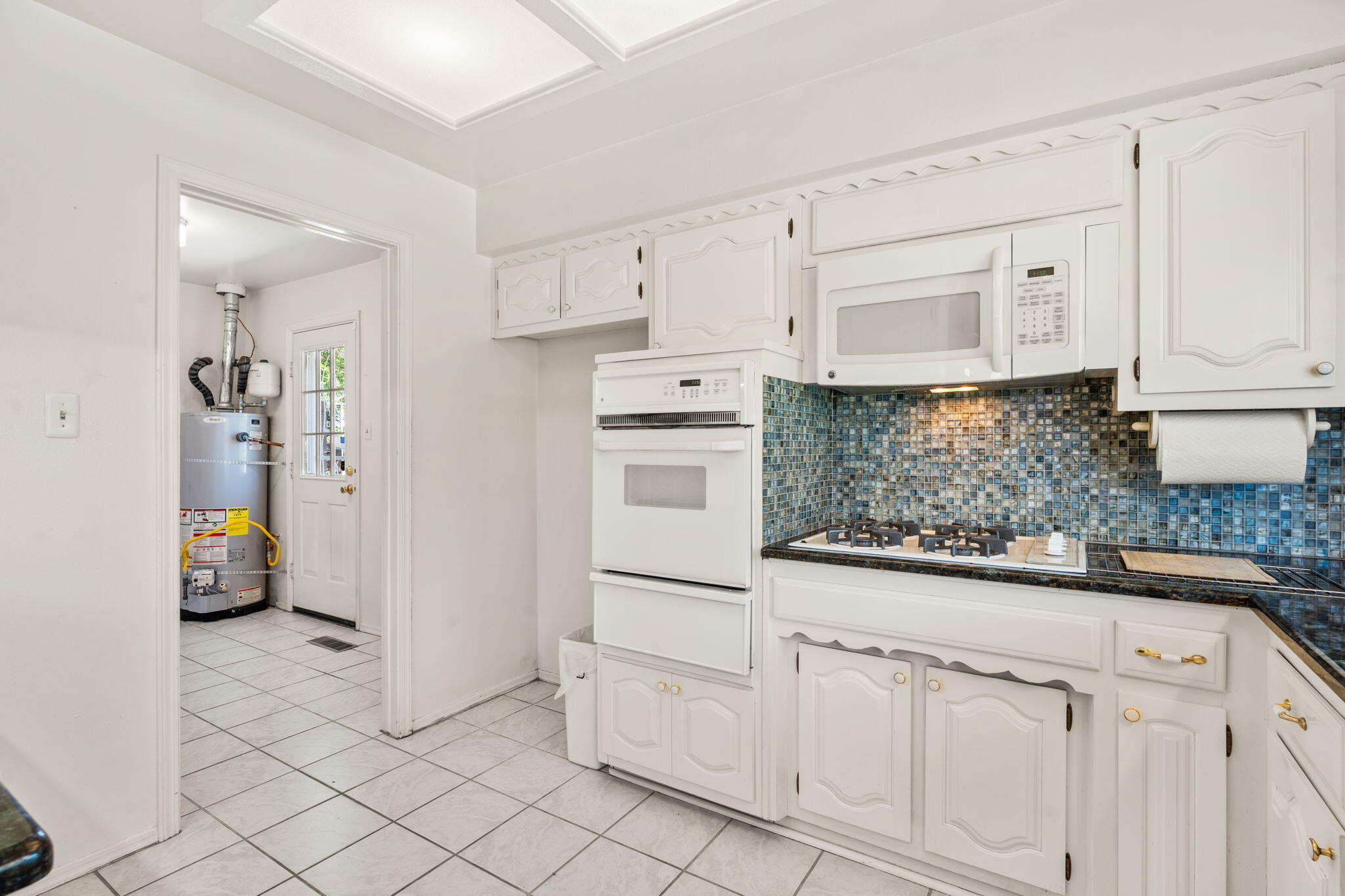 3832 BIG BEND Road NE