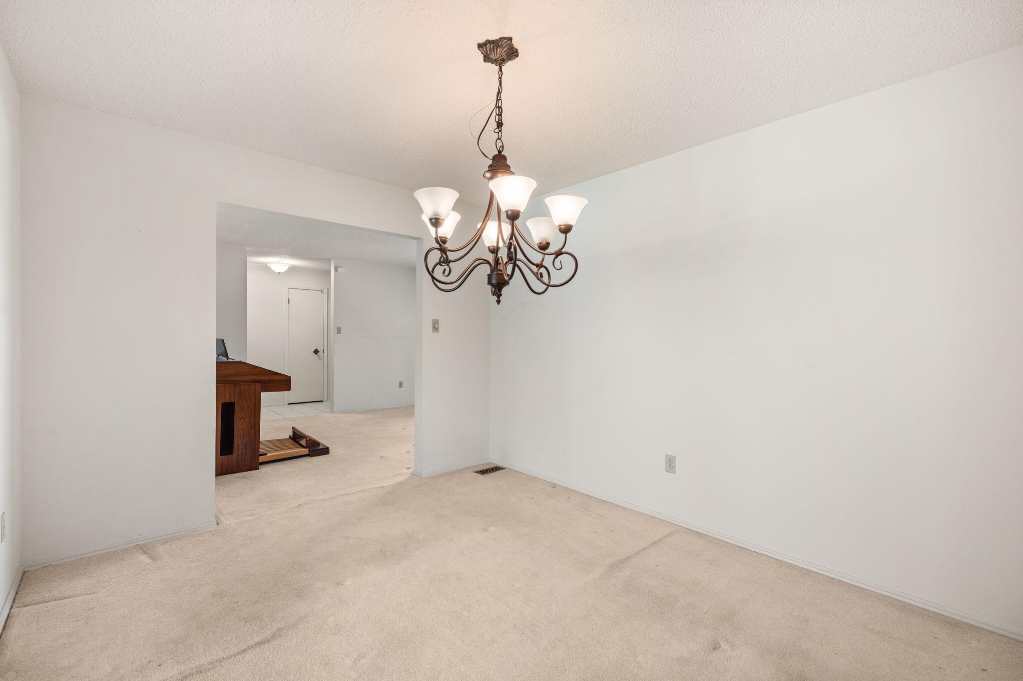 3832 BIG BEND Road NE