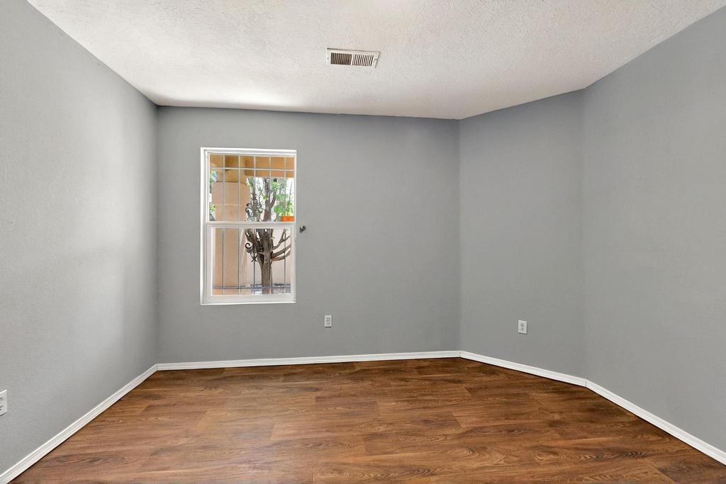 11500 MEDICINE BOW Place SE