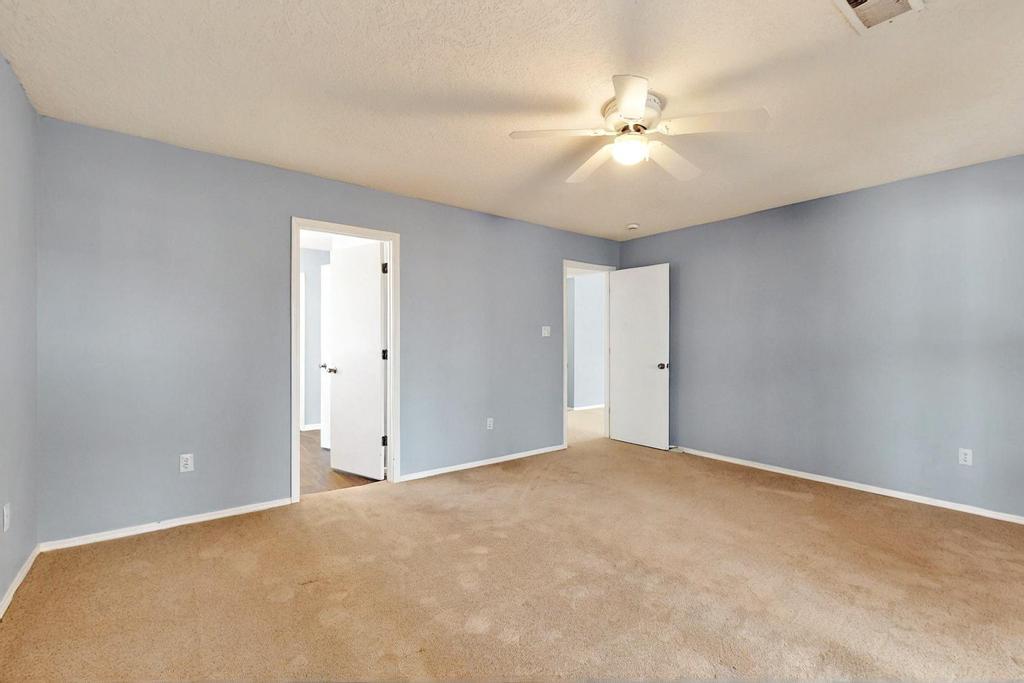 11500 MEDICINE BOW Place SE