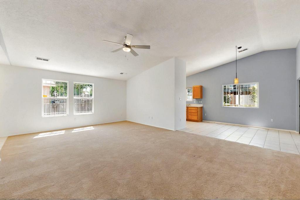 11500 MEDICINE BOW Place SE