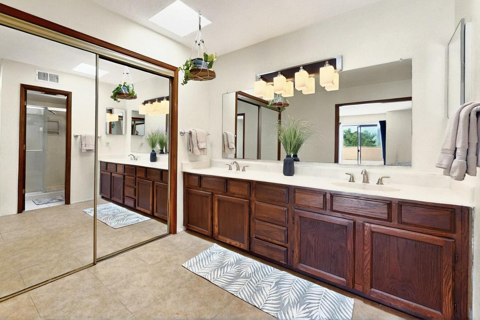 3039 Prenda De Oro Drive NW