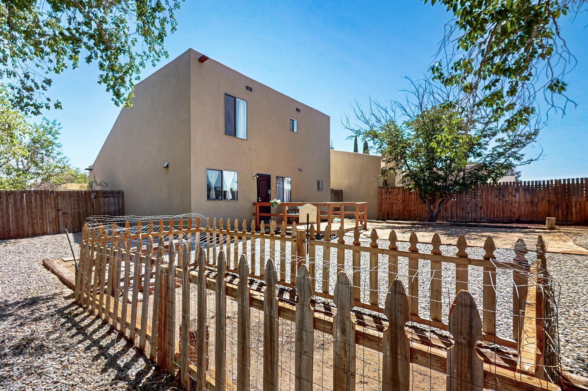 3039 Prenda De Oro Drive NW