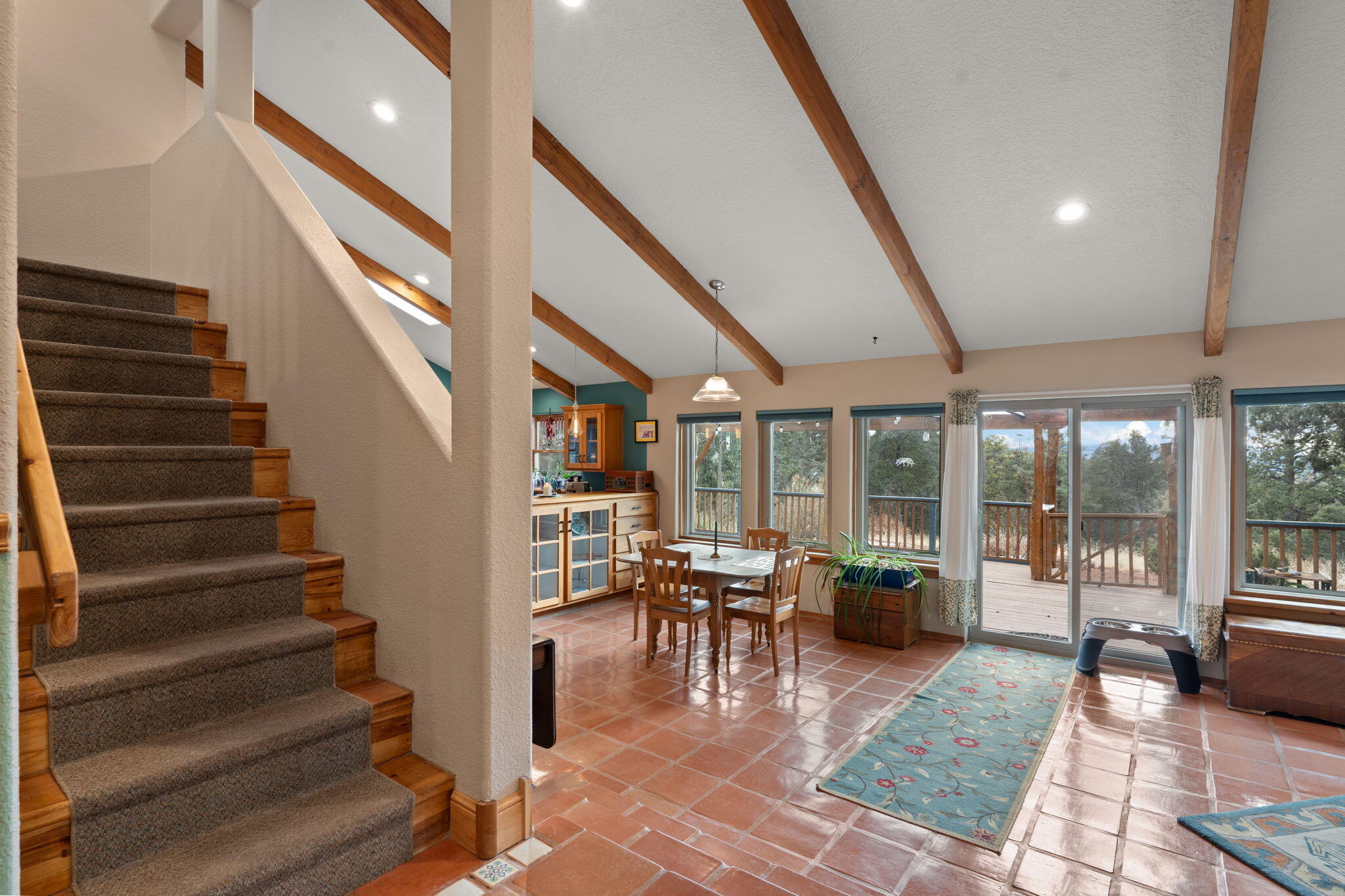 75 Peacock Lane