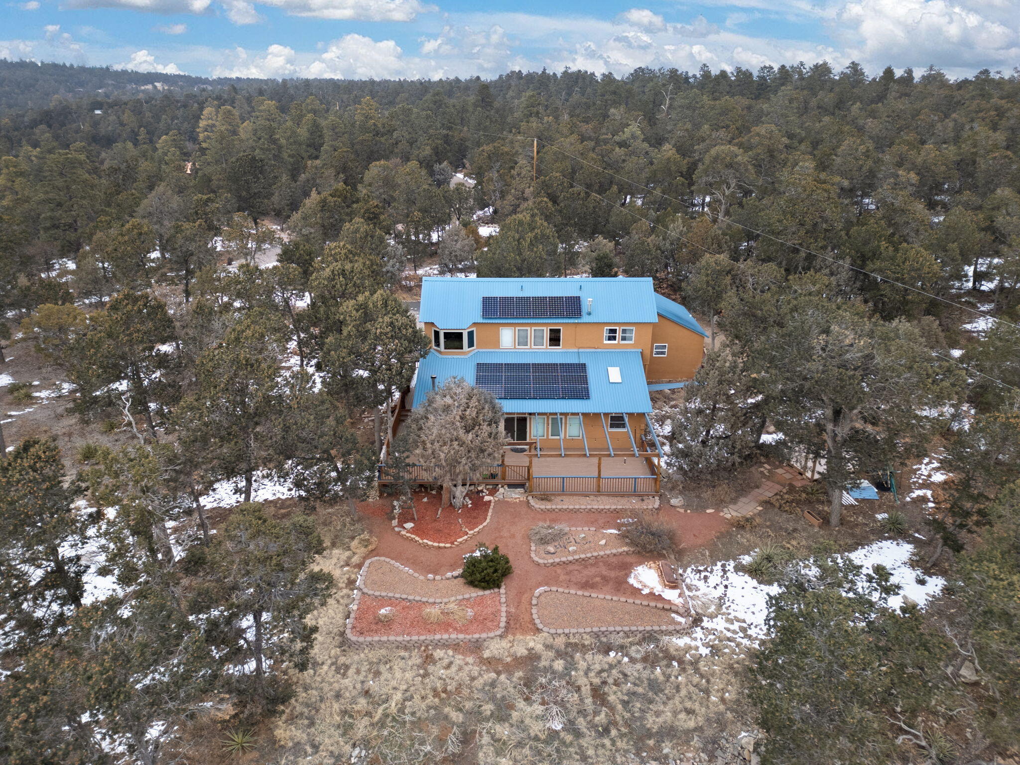 75 Peacock Lane