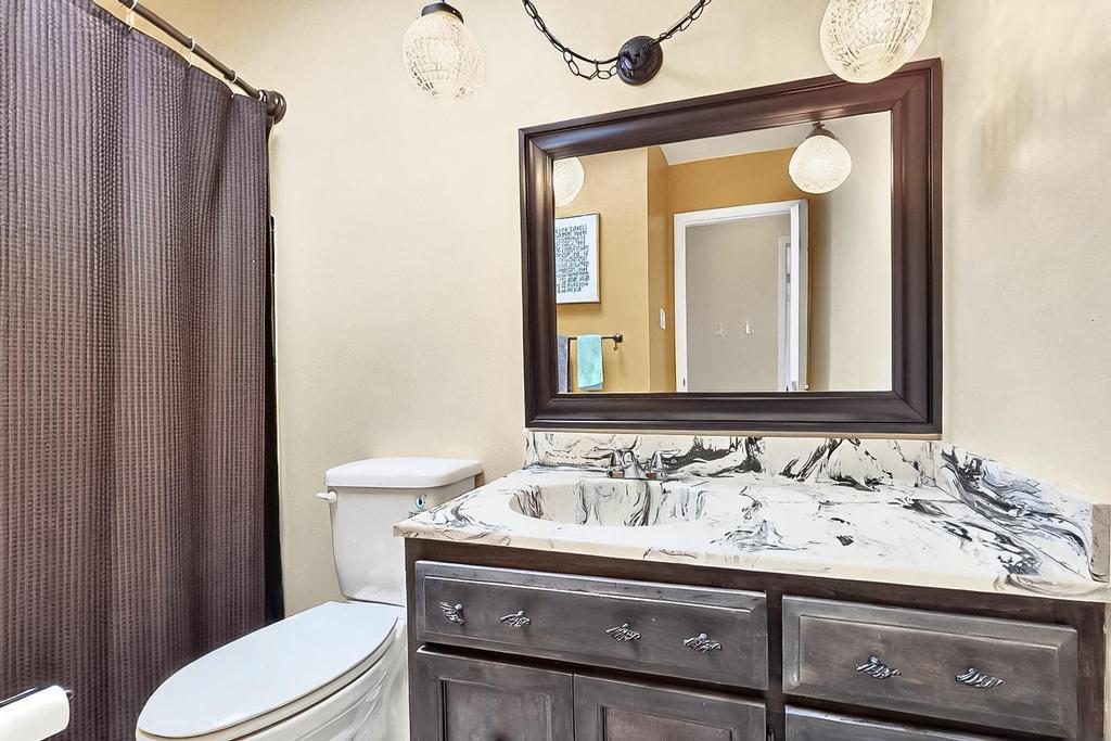 3711 MORNINGSIDE Drive NE