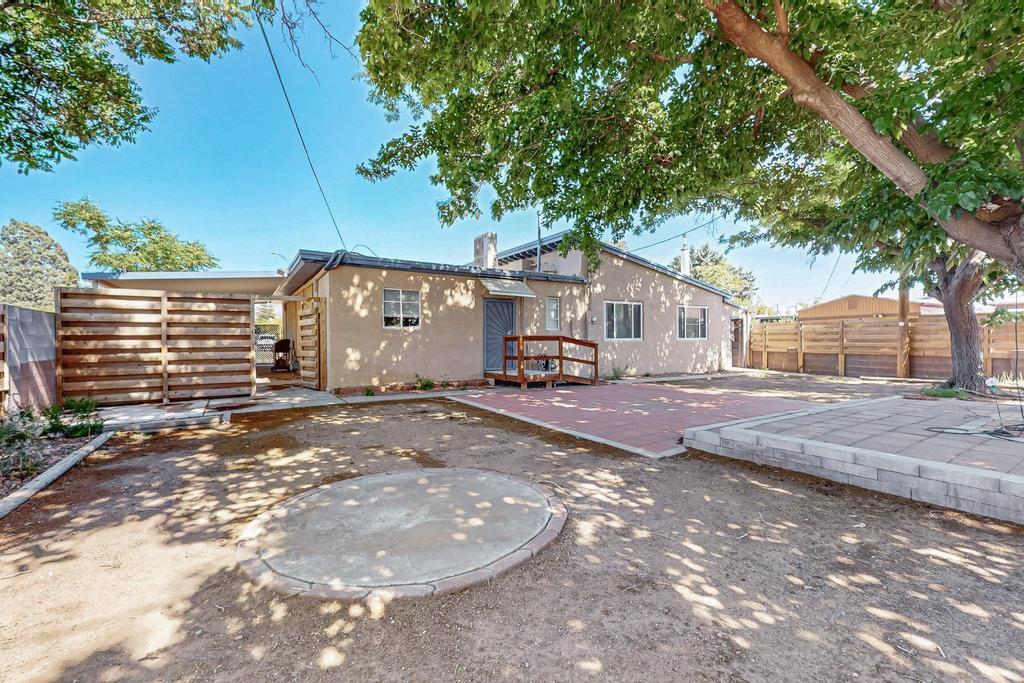 3711 MORNINGSIDE Drive NE