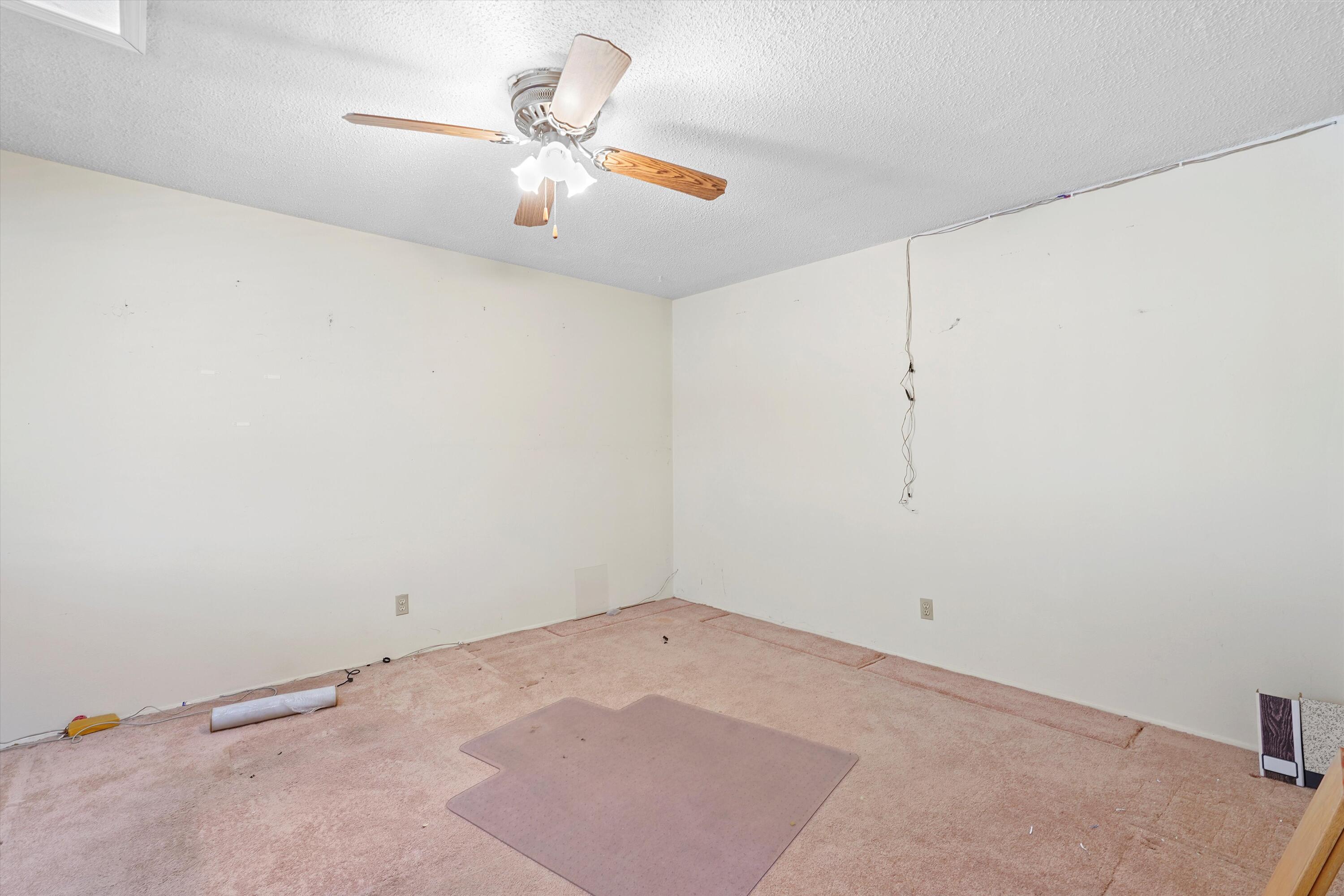 11901 Lexington Avenue NE