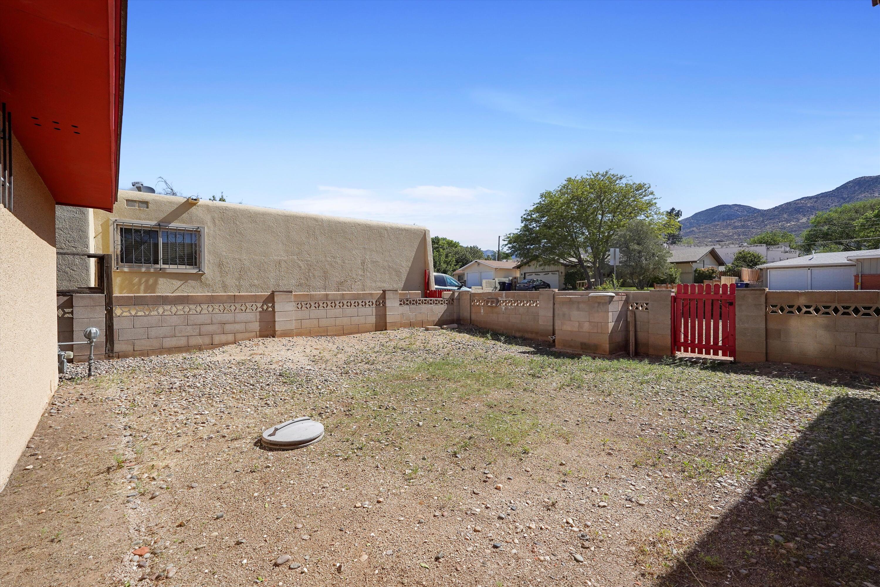 11901 Lexington Avenue NE