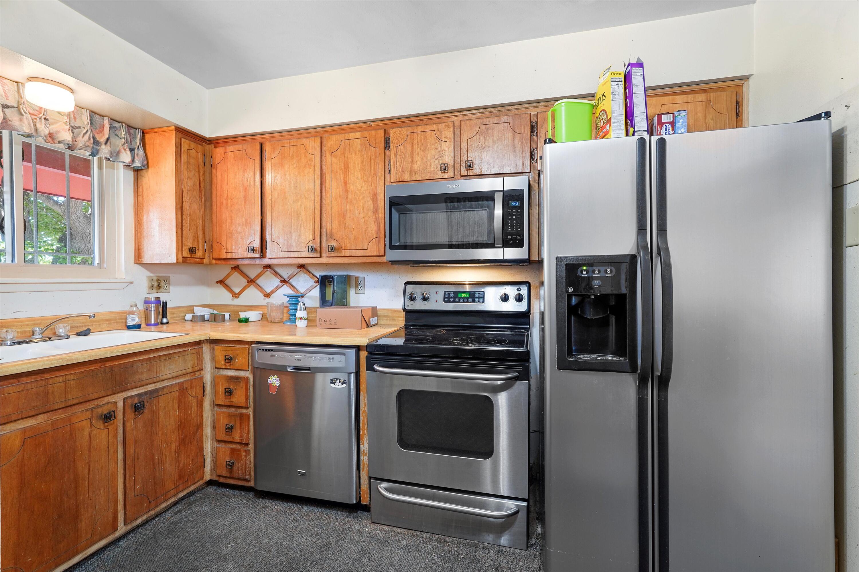 11901 Lexington Avenue NE