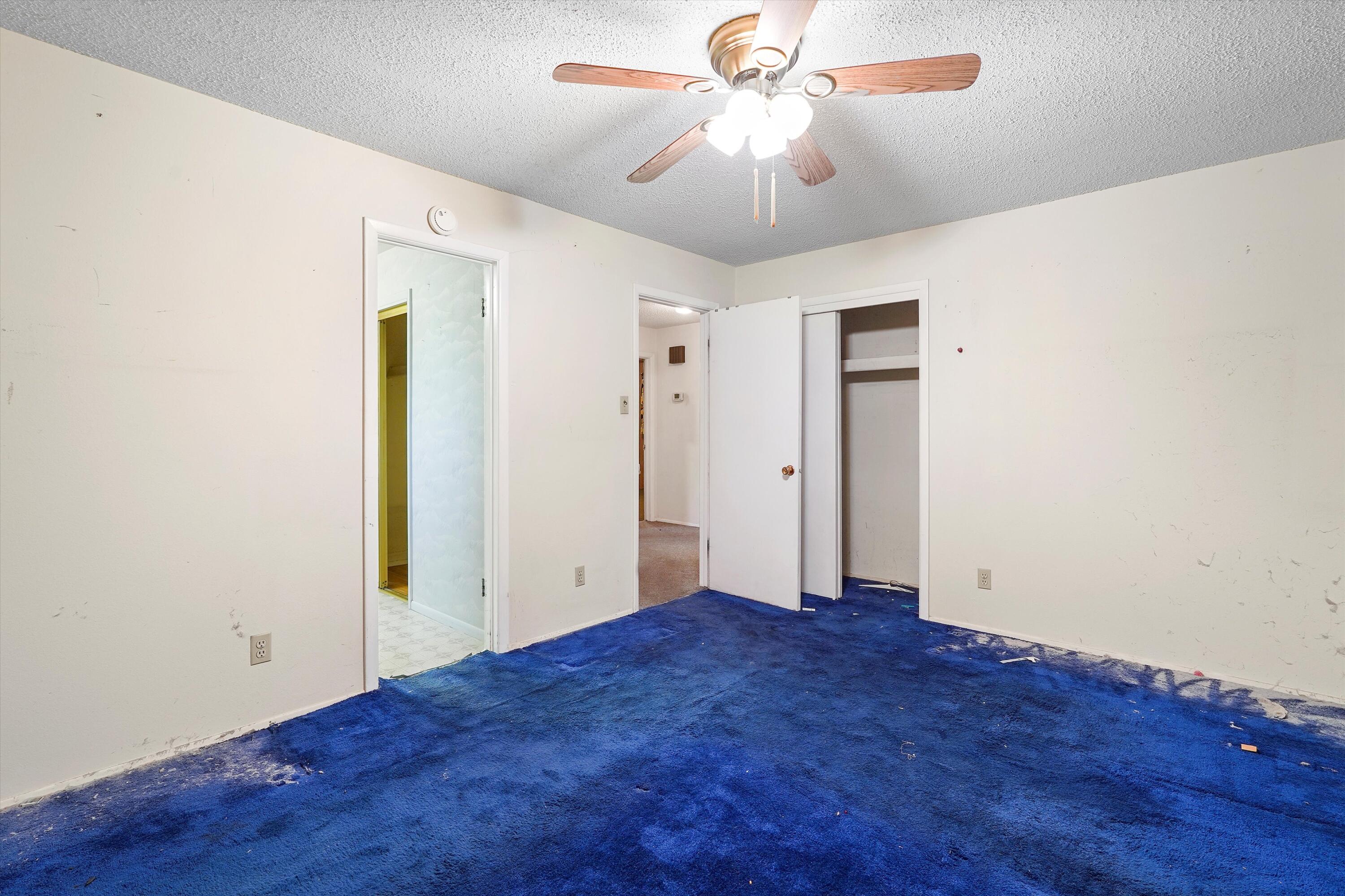 11901 Lexington Avenue NE