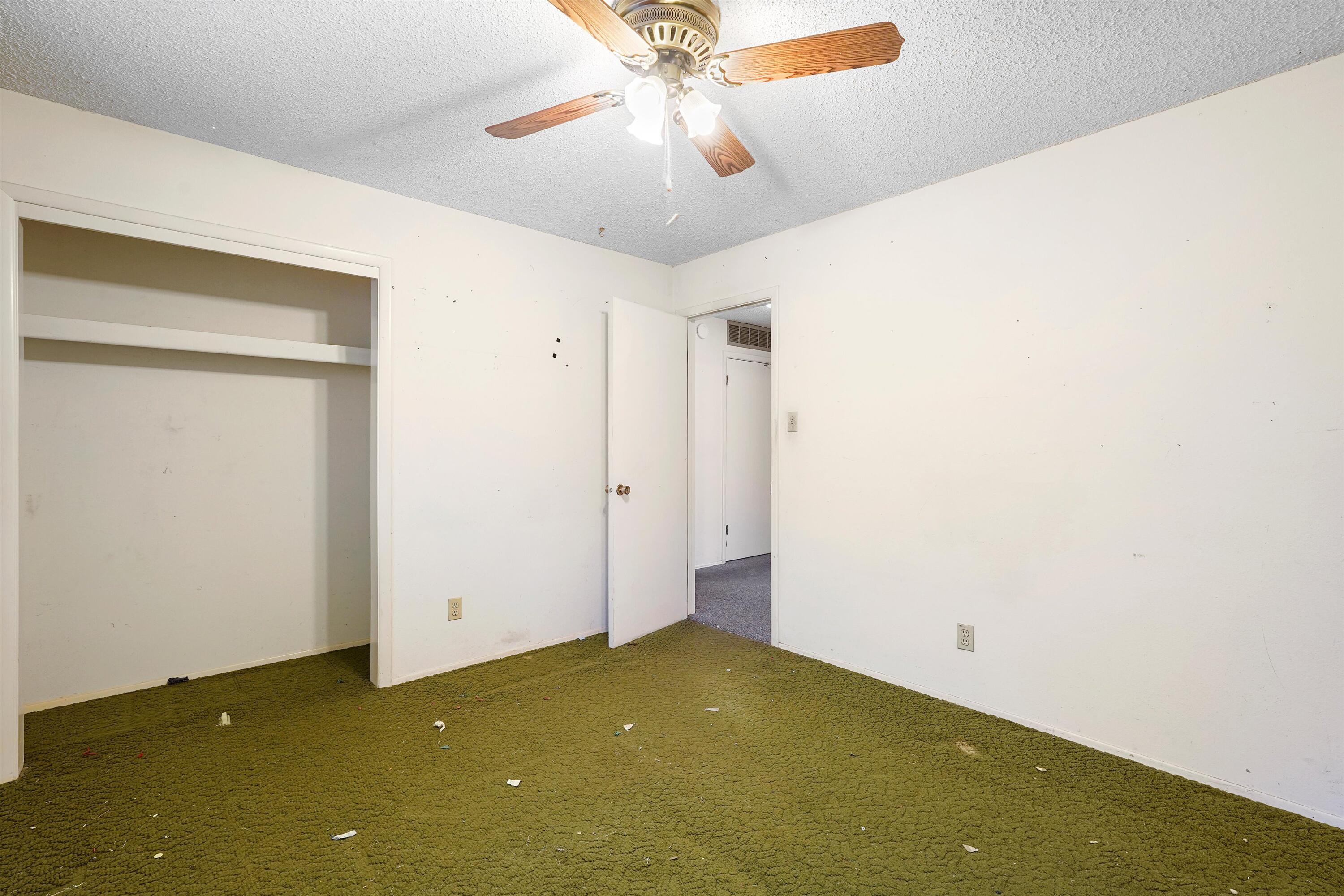 11901 Lexington Avenue NE