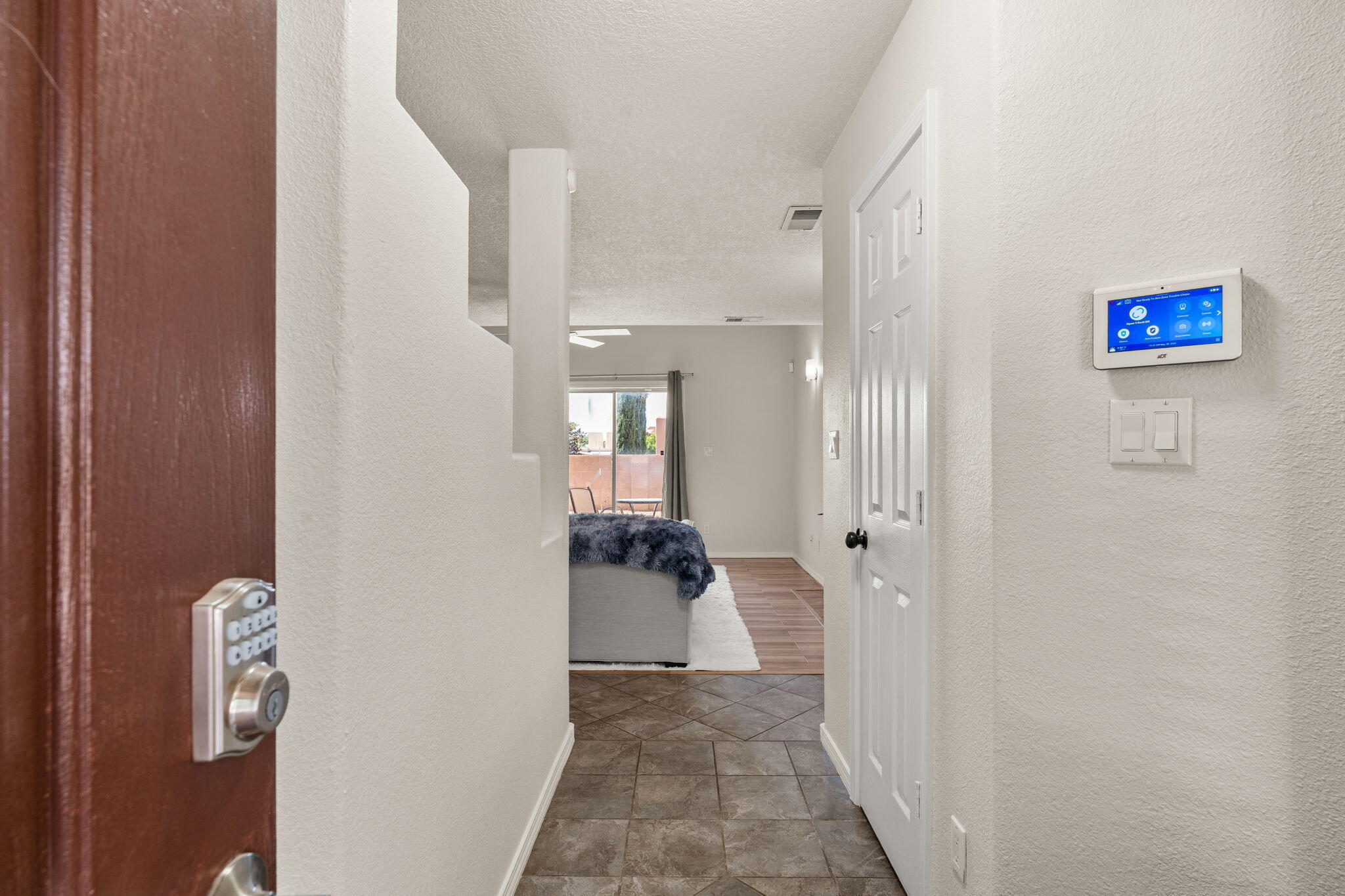 6420 MESA ALEGRE Avenue NW