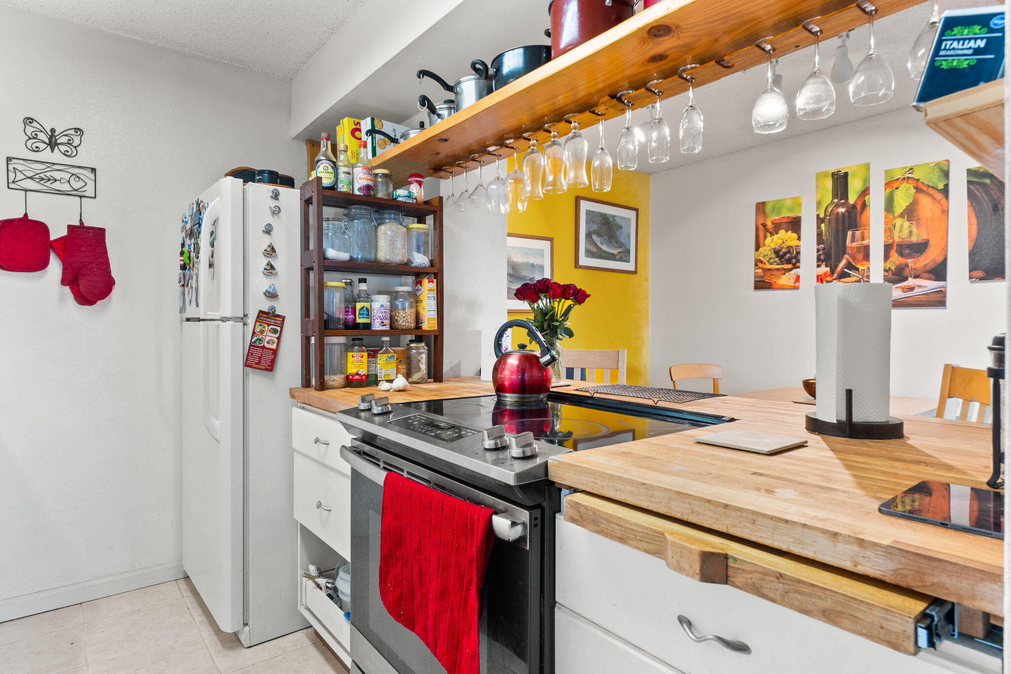 3867 MONTGOMERY Boulevard NE 1633