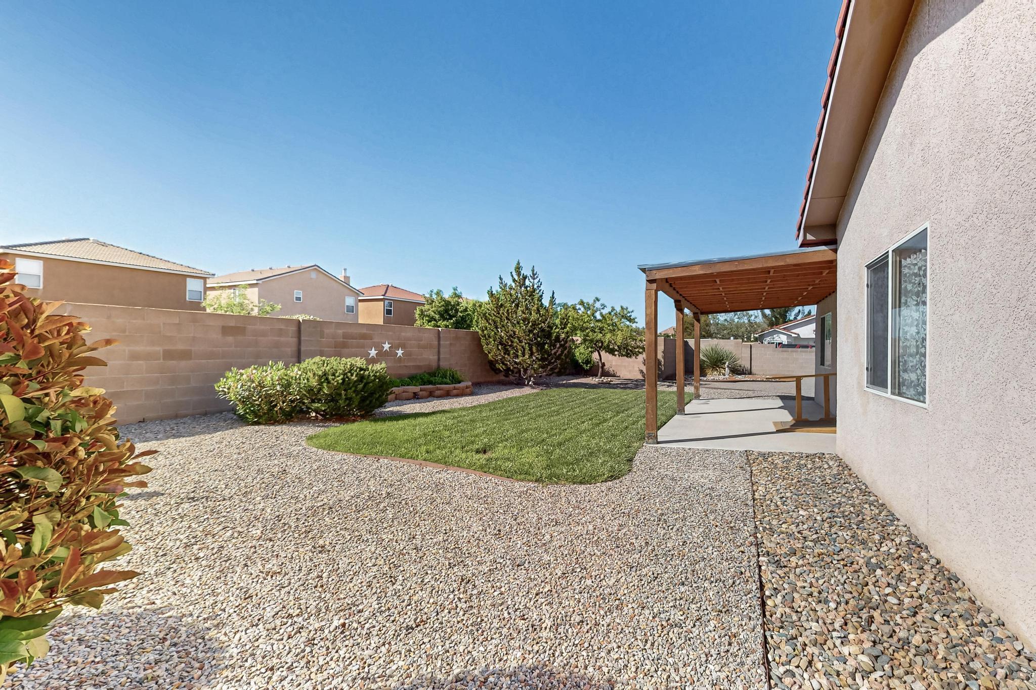 7600 CALLE ARMONIA NE