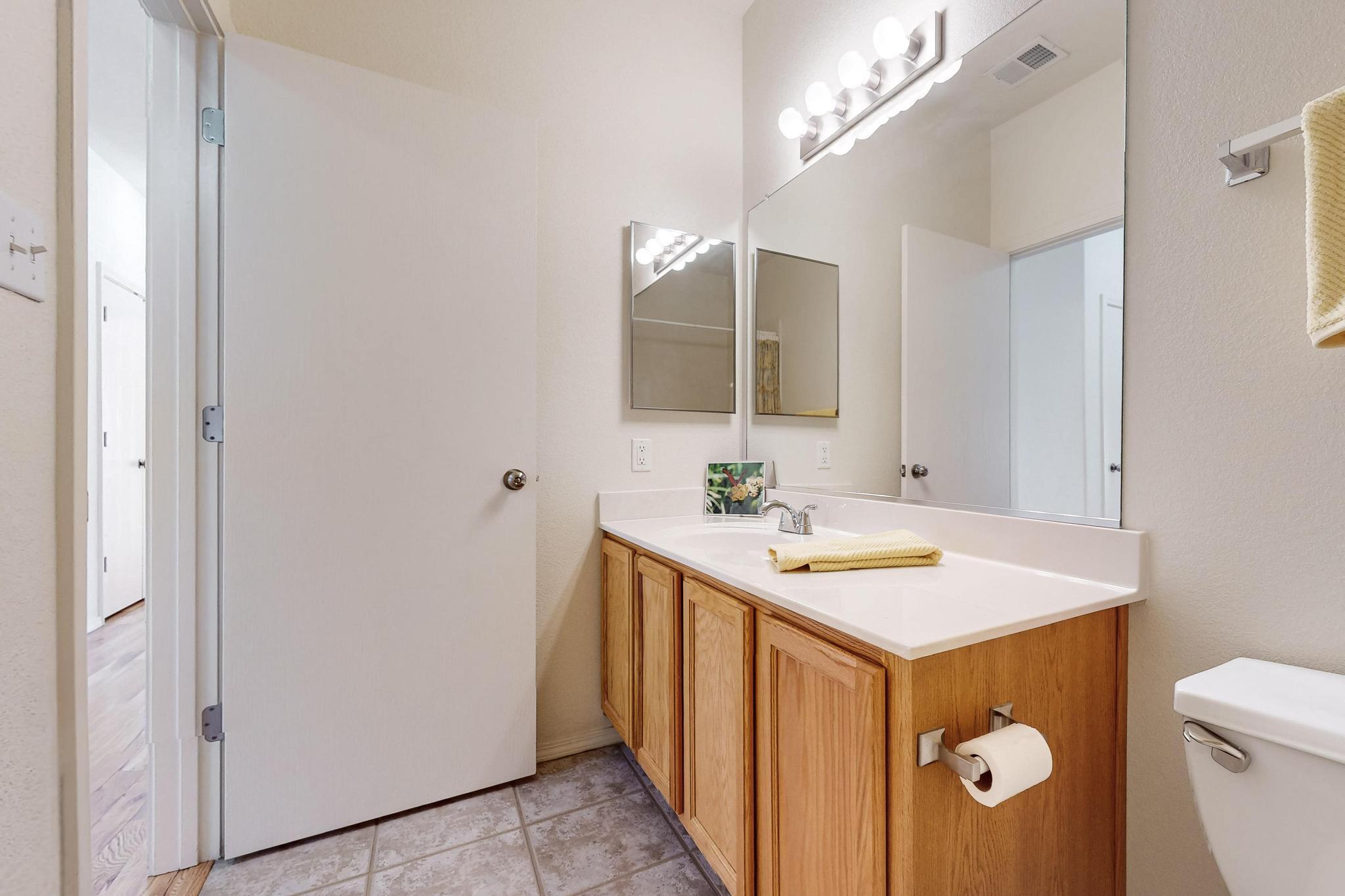 7600 CALLE ARMONIA NE