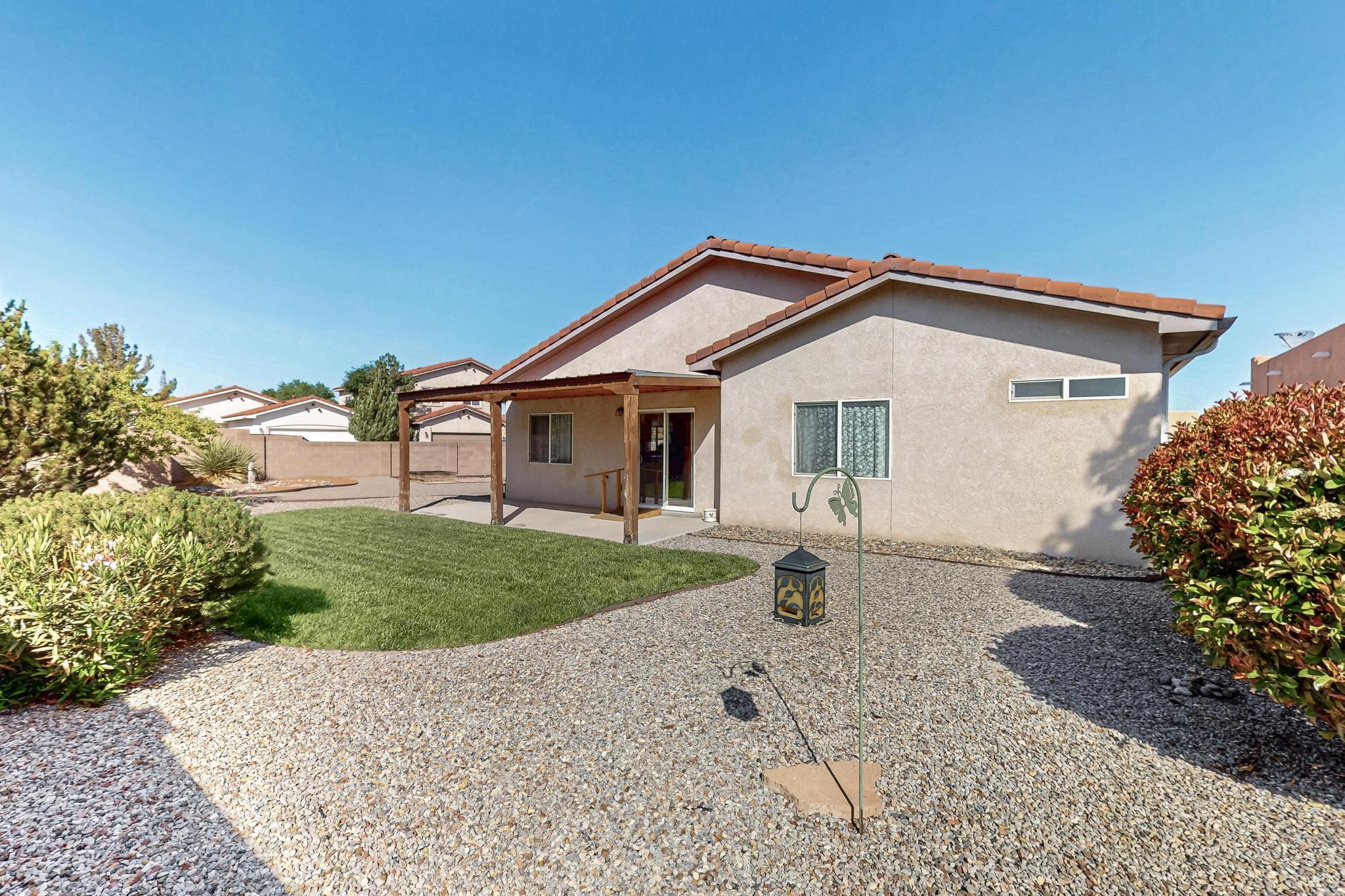 7600 CALLE ARMONIA NE