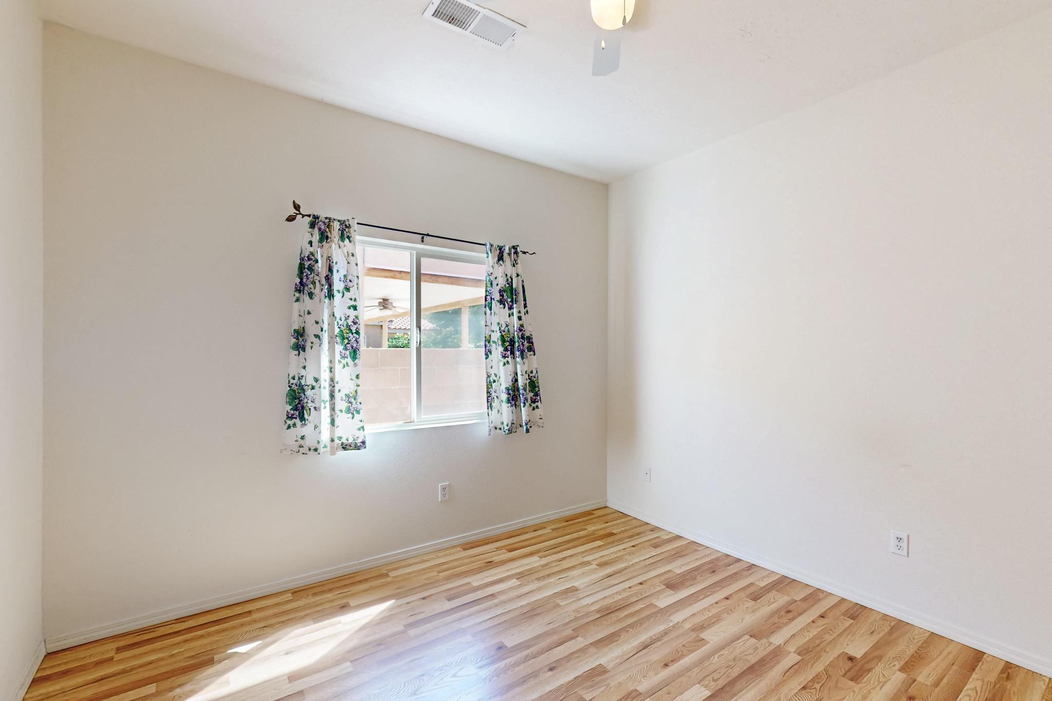 7600 CALLE ARMONIA NE