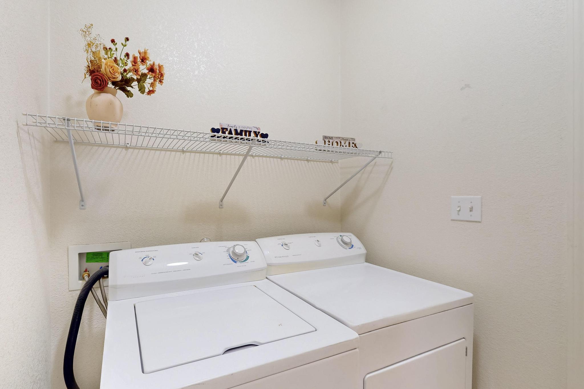 7600 CALLE ARMONIA NE