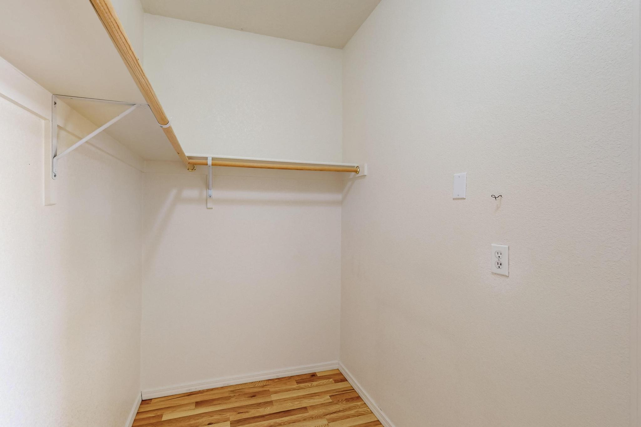 7600 CALLE ARMONIA NE