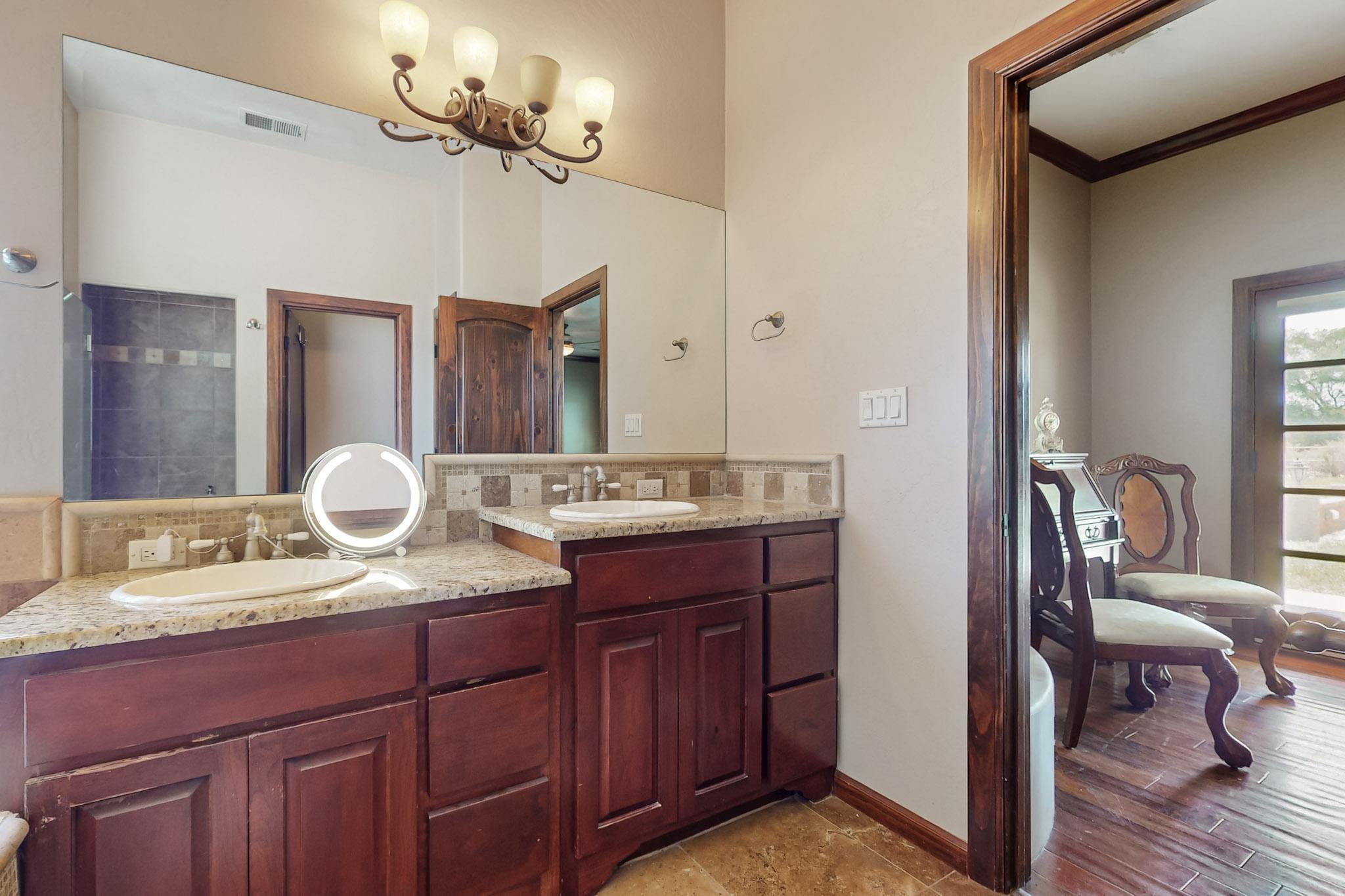 2686 DELLA Road SW
