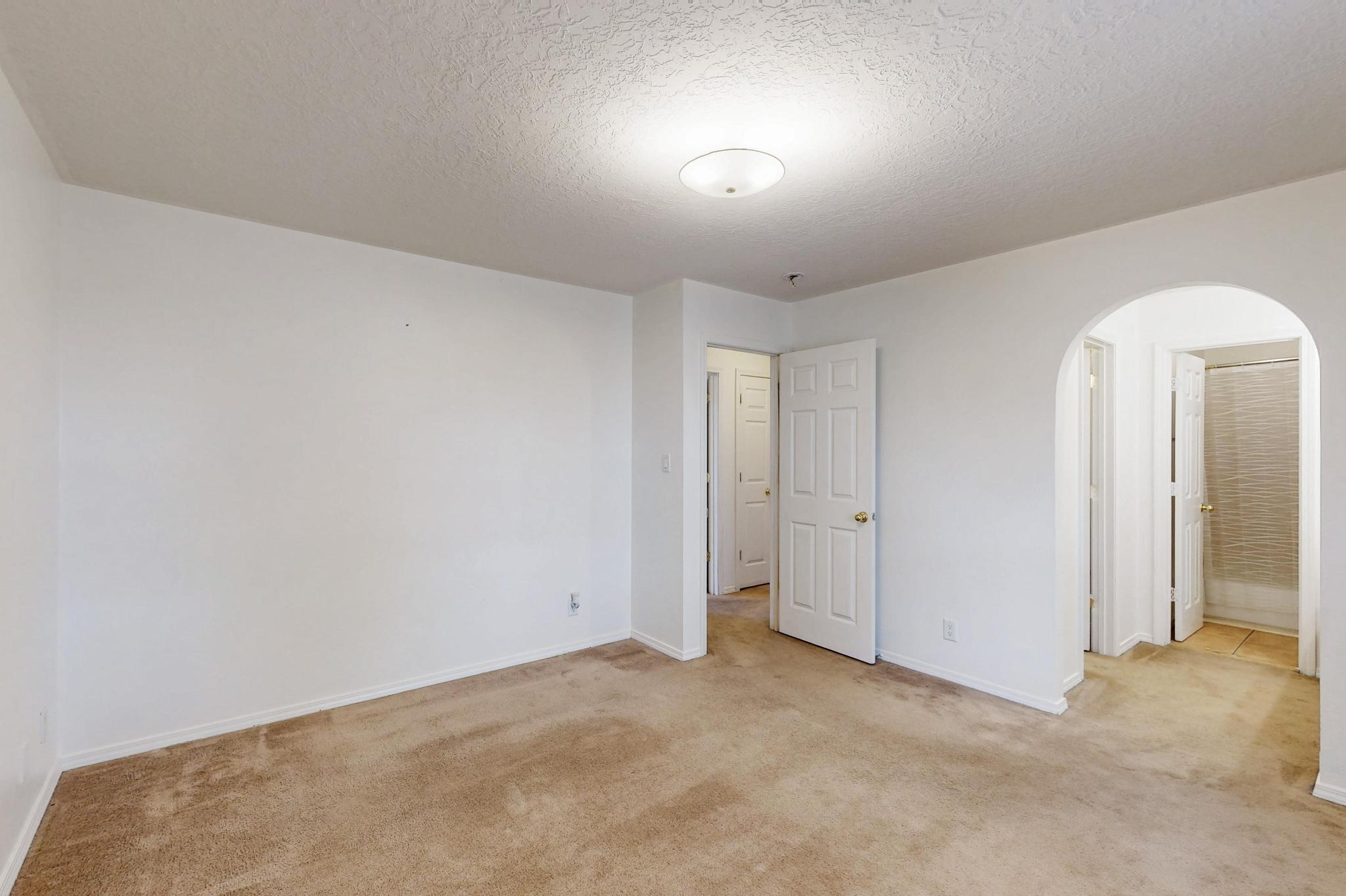10 E Howell Road