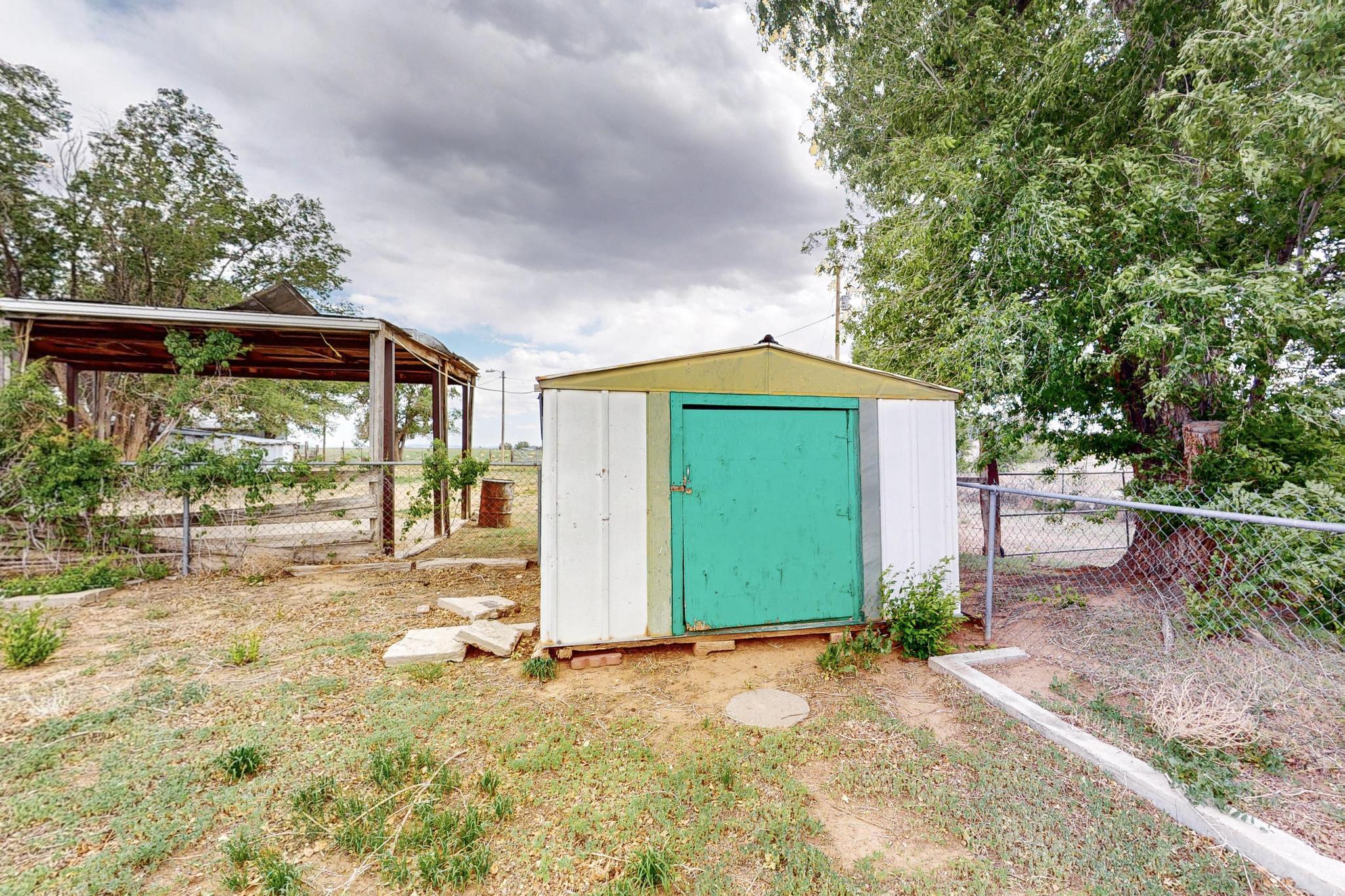 10 E Howell Road