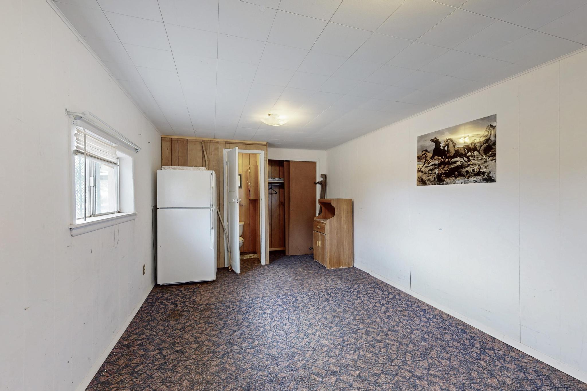 10 E Howell Road