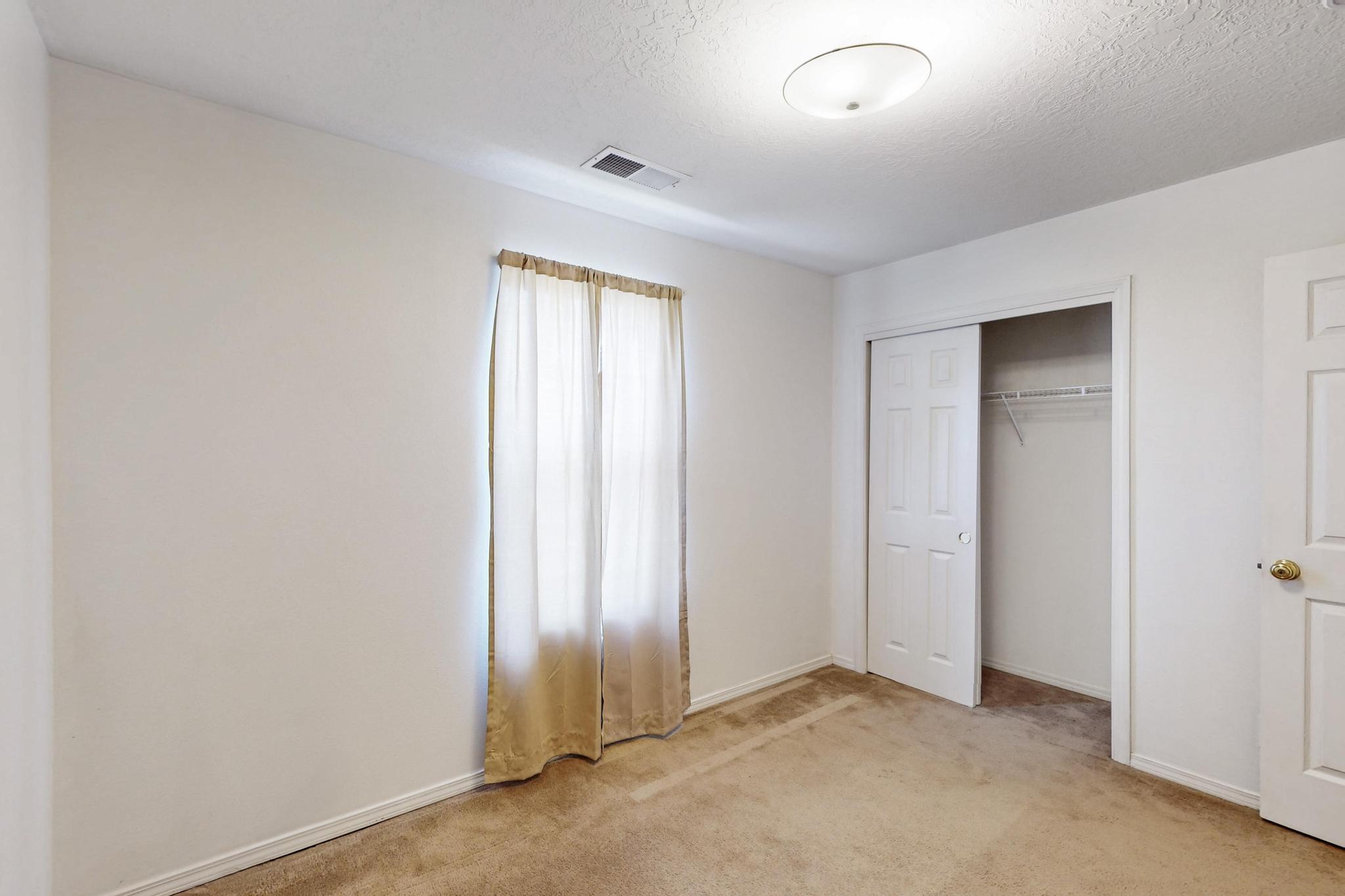 10 E Howell Road