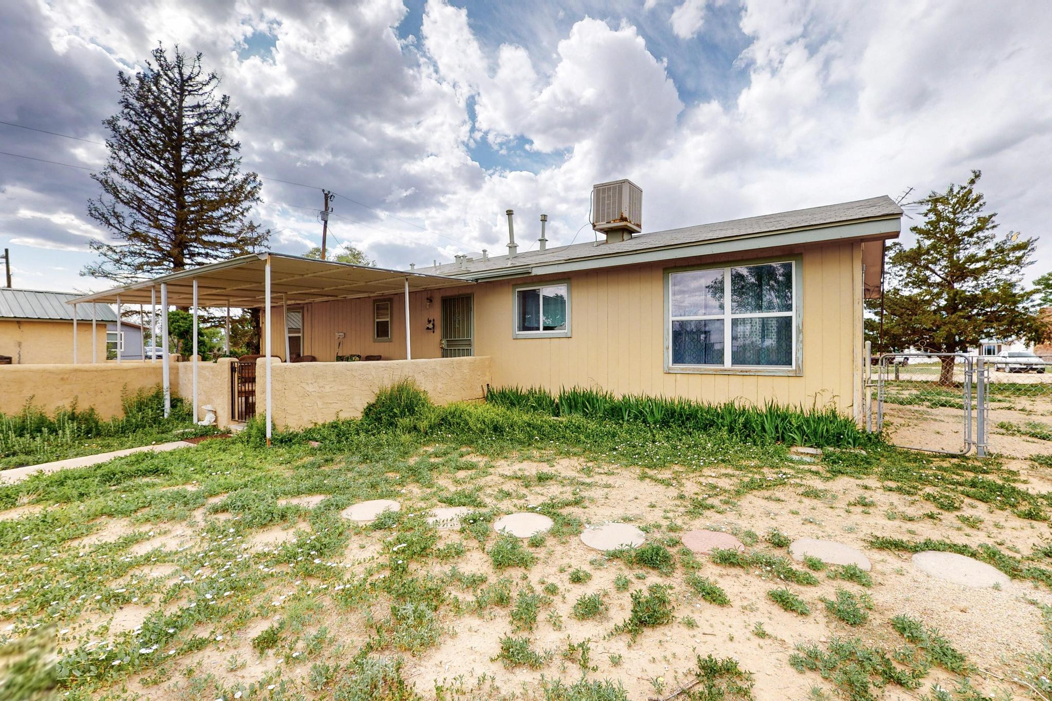 10 E Howell Road