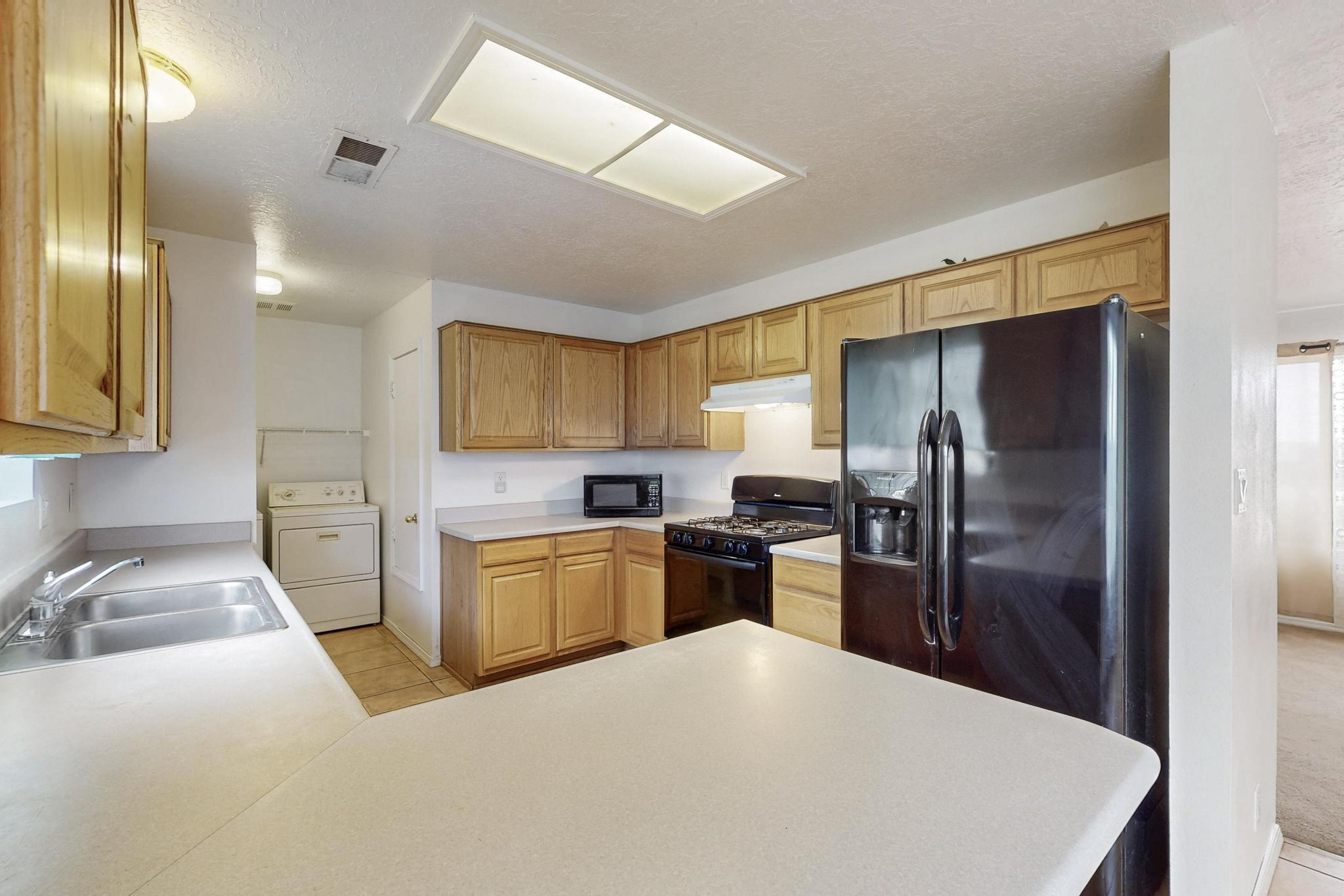 10 E Howell Road