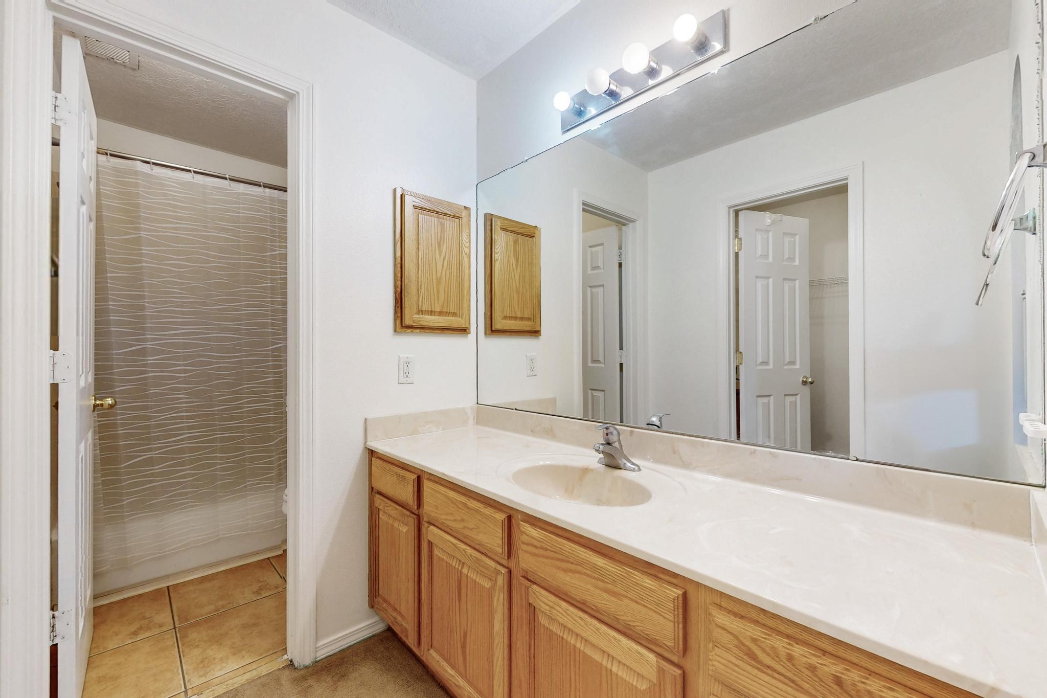 10 E Howell Road